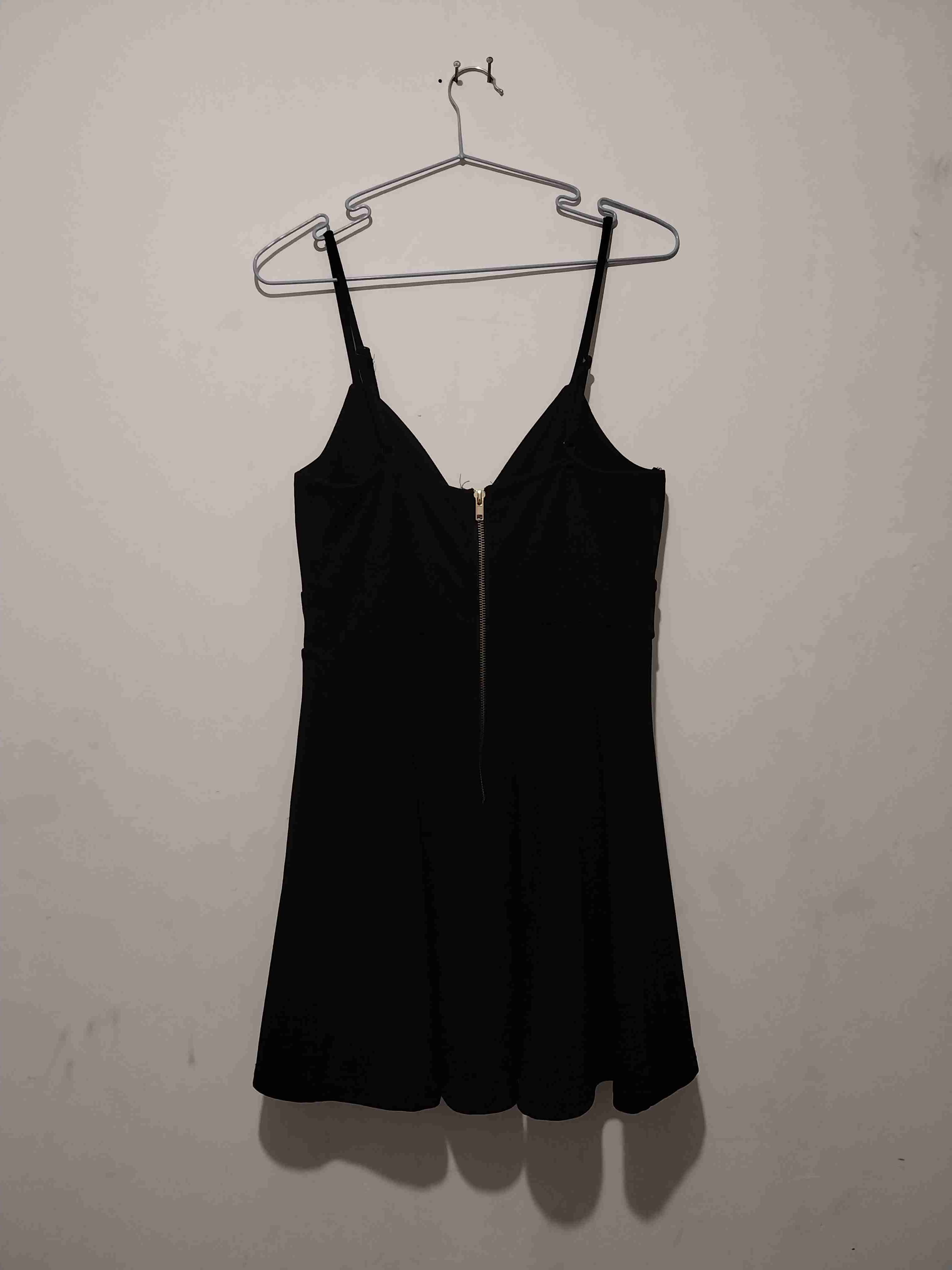 Vestido/short negro corto - miniatura 2