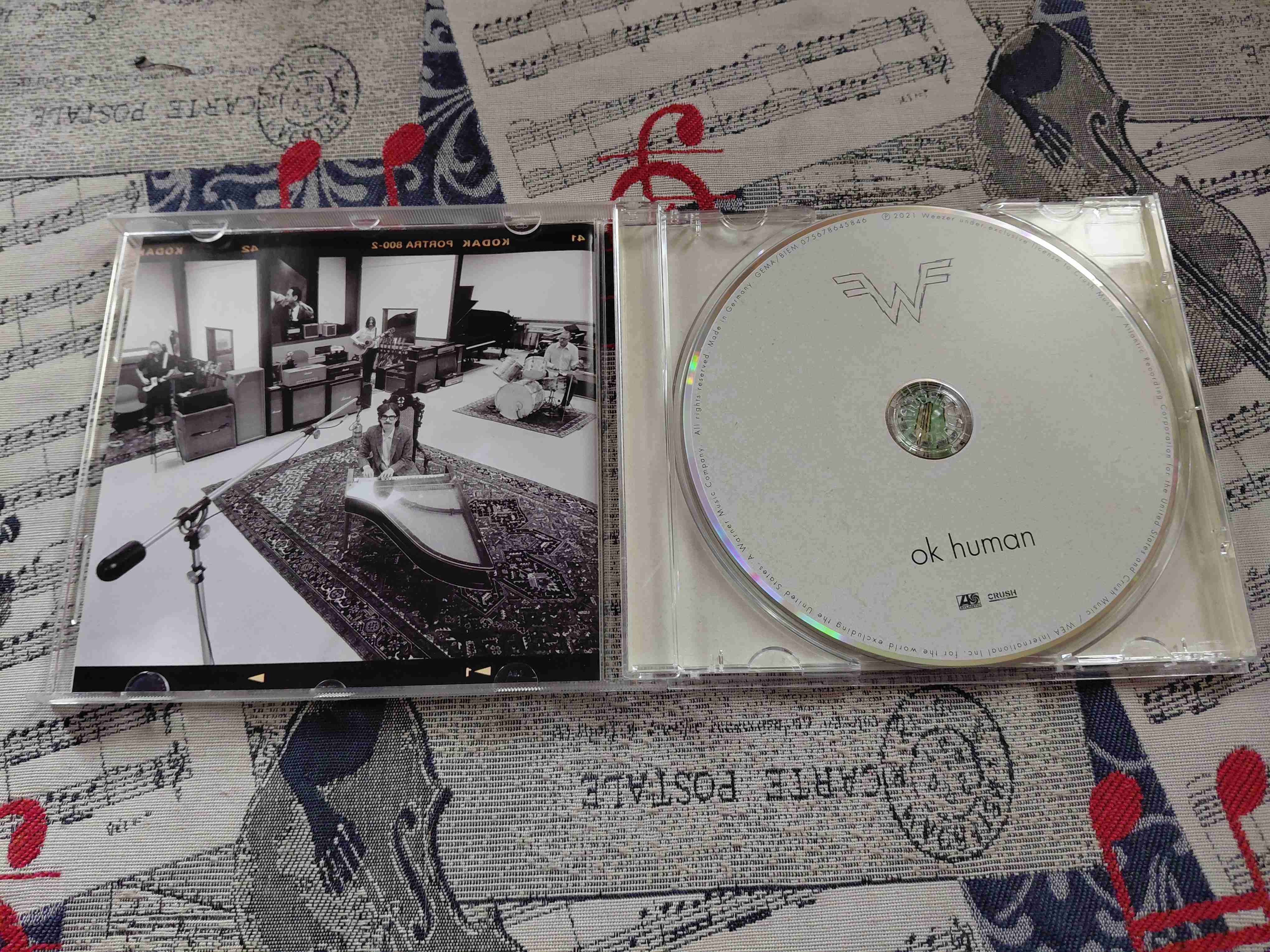 Ok Human CD | Weezer - miniatura 3