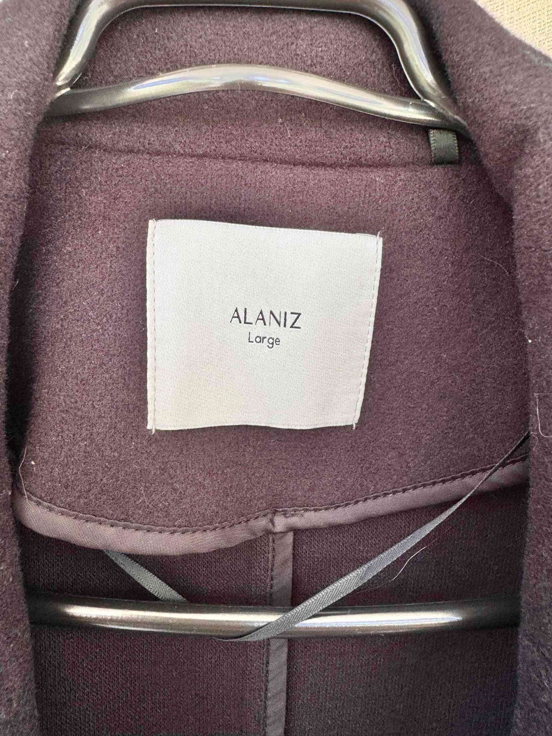 Abrigo negro moderno ALANIZ NUEVO SIN ETIQUETA - miniatura 4