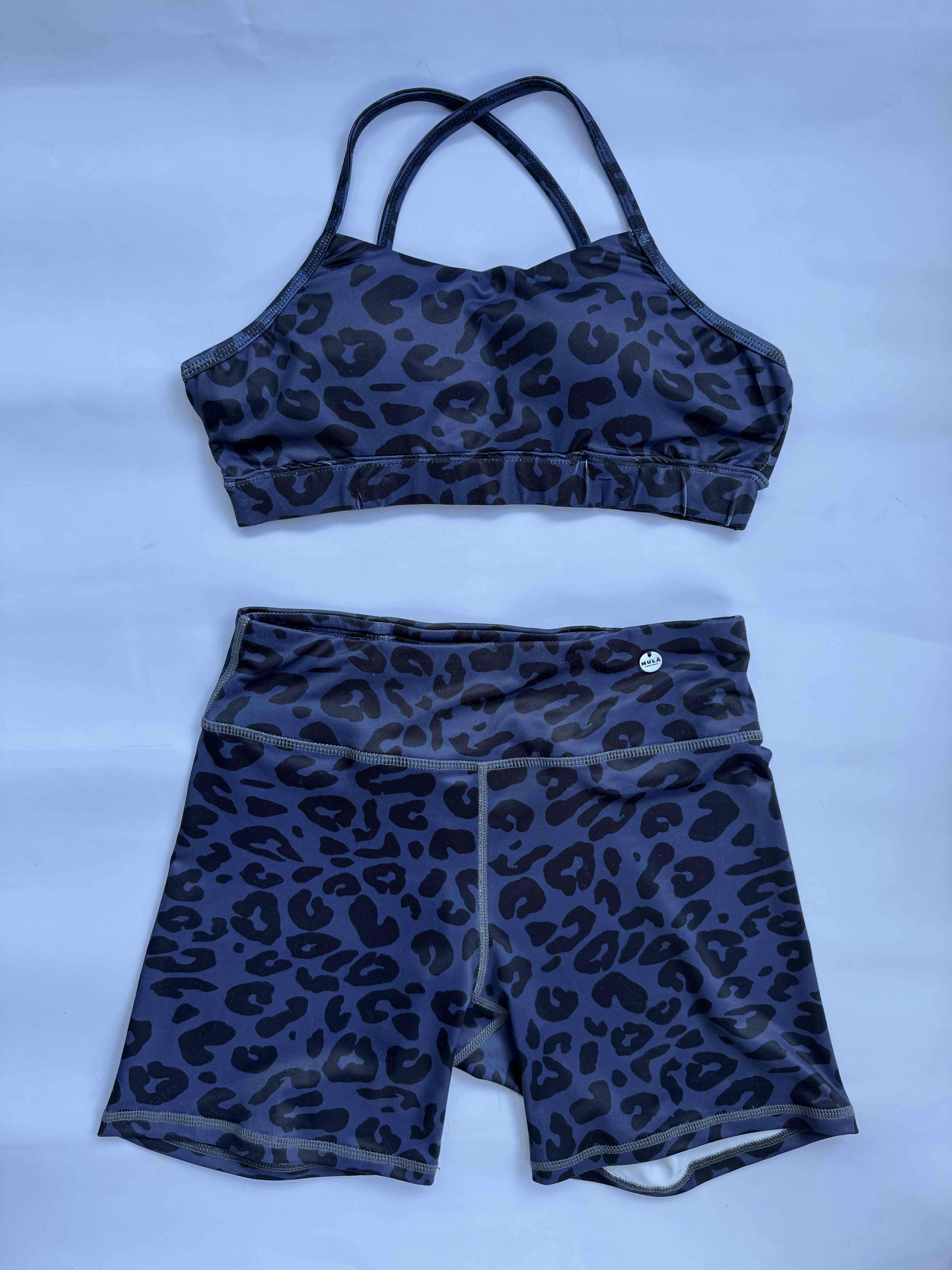 Conjunto deportivo animal print azul - miniatura 2