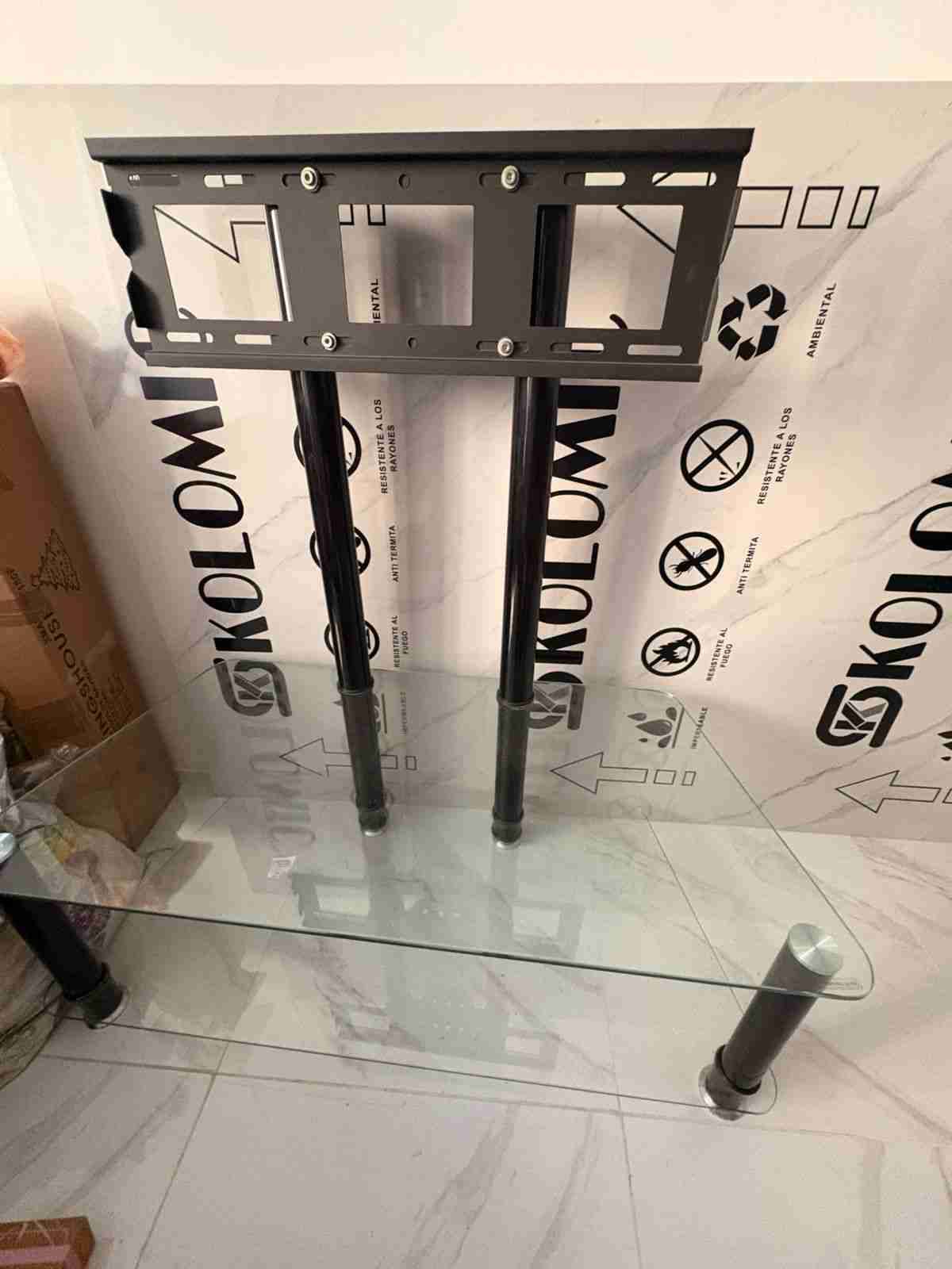 Soporte de TV con estante de vidrio - miniatura 1