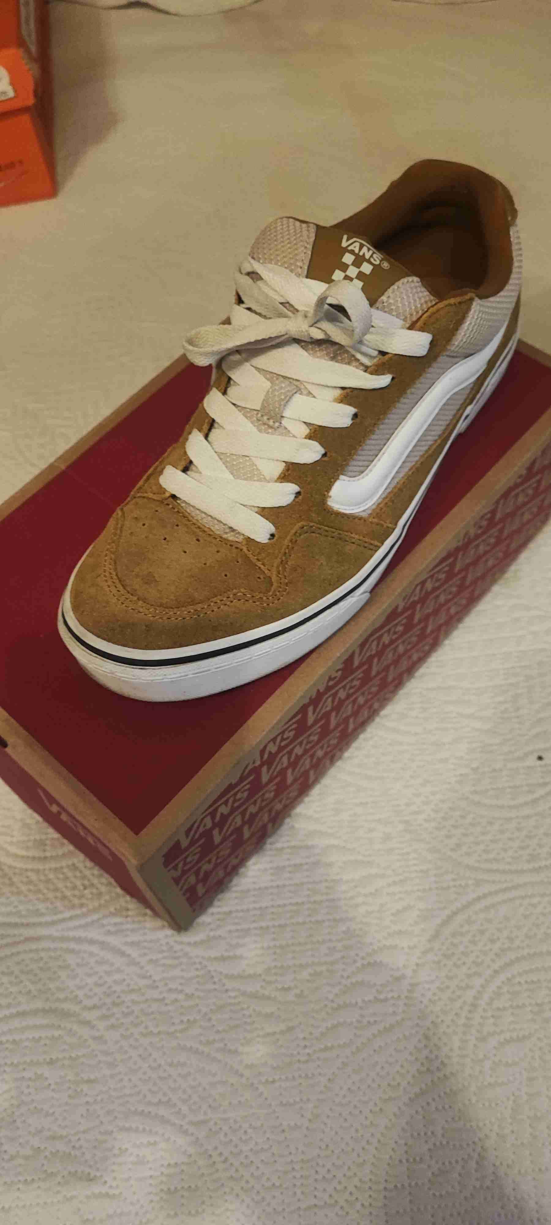 Zapatillas Vans marrones