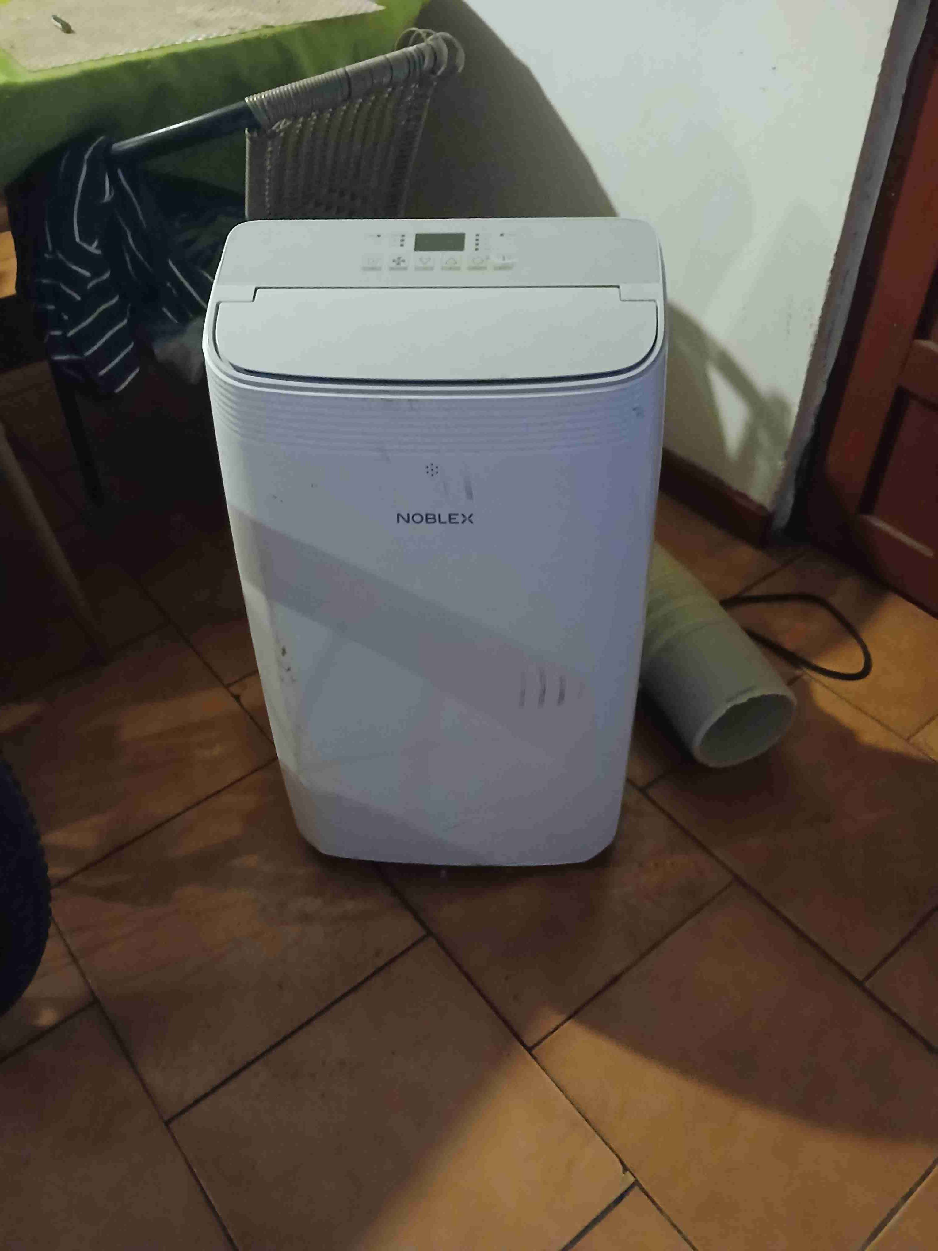 Aire acondicionado portátil blanco - miniatura 3