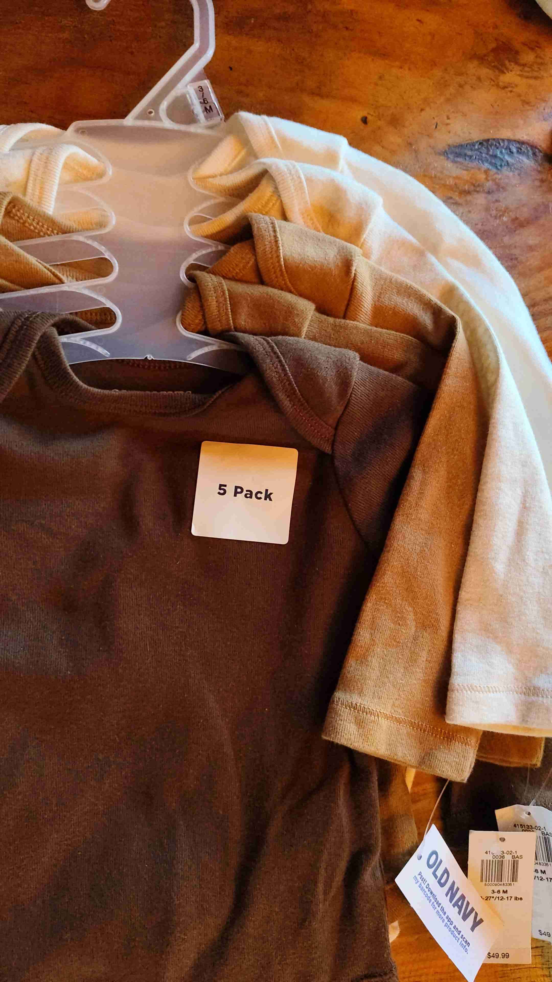 Pack 5 bodysuits de bebé Old Navy - 5