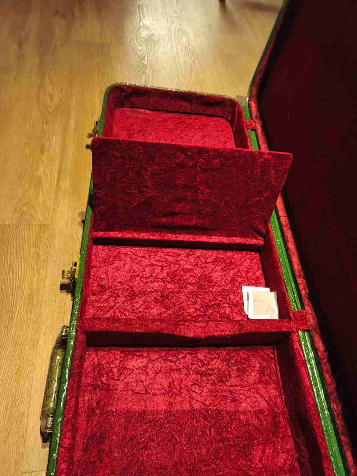 Bajo eléctrico clásico negro - miniatura 4