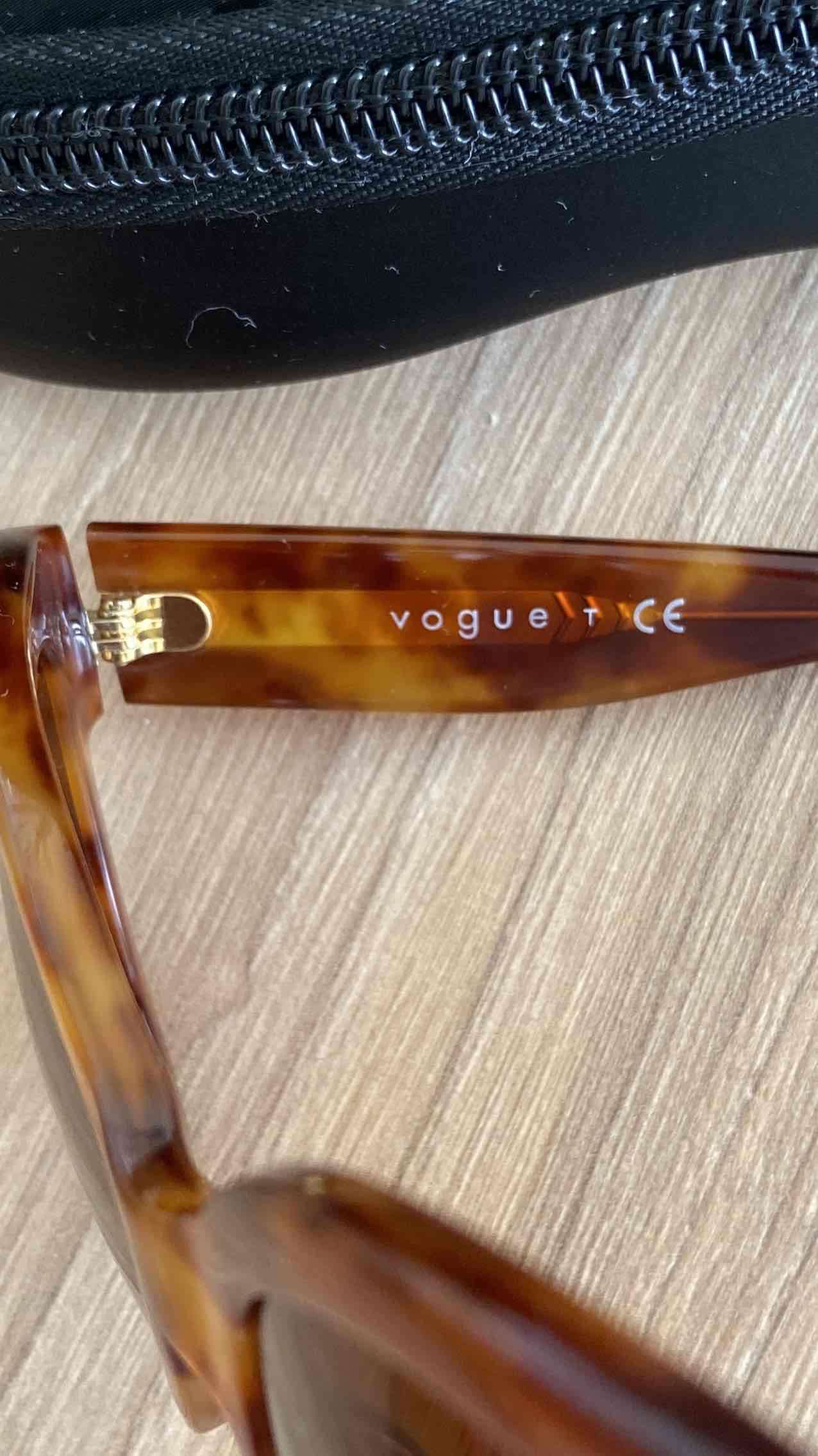 Gafas de sol Vogue marrones - miniatura 3