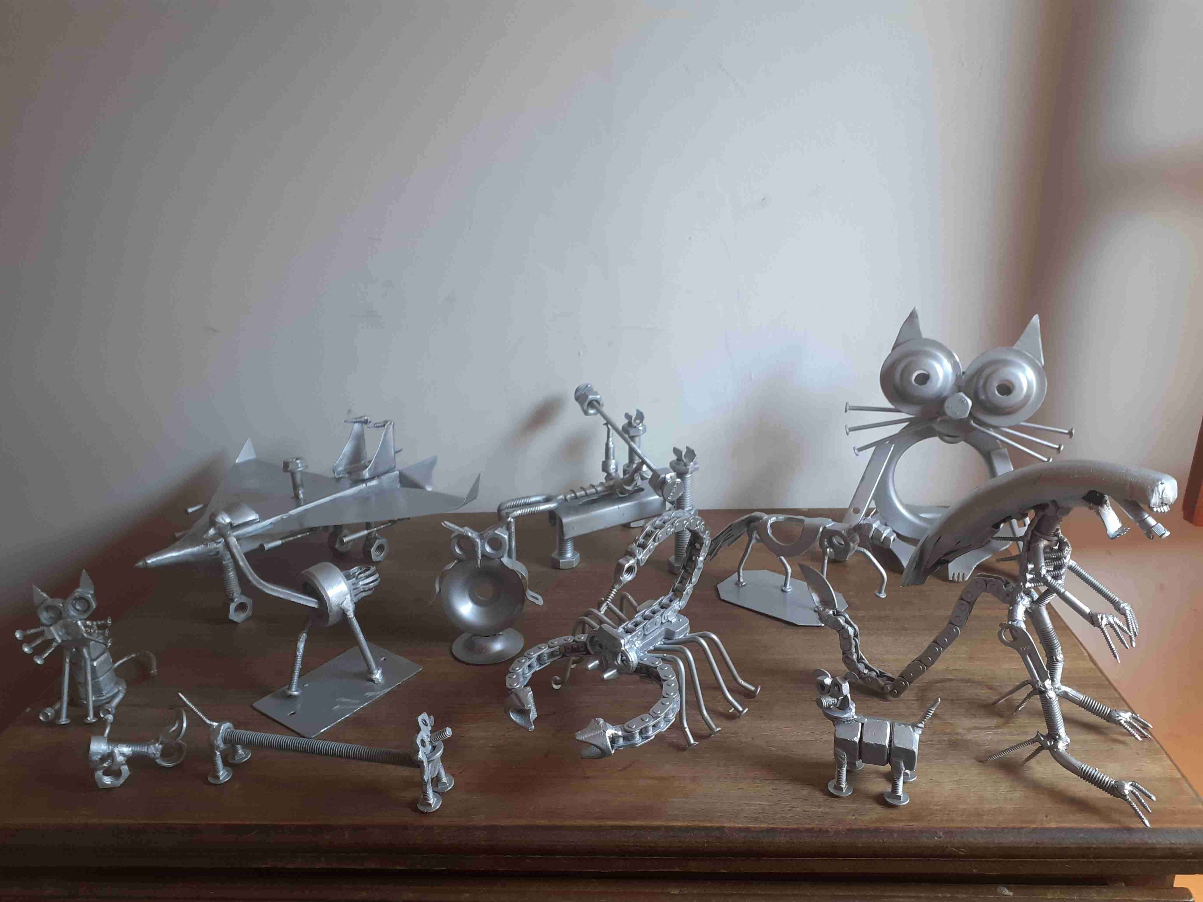 Esculturas metálicas decorativas - miniatura 3