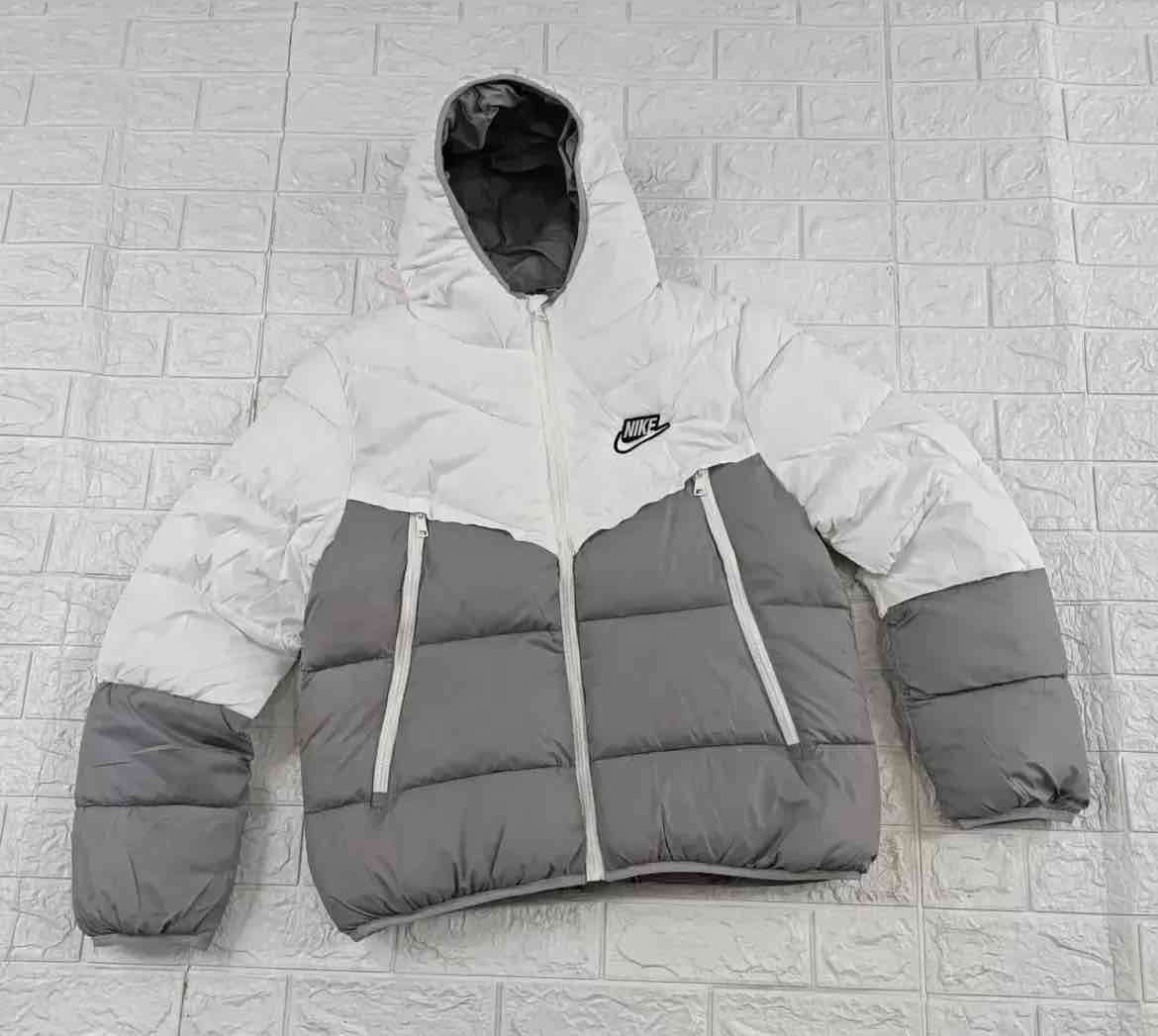 Chaqueta acolchada Nike bicolor