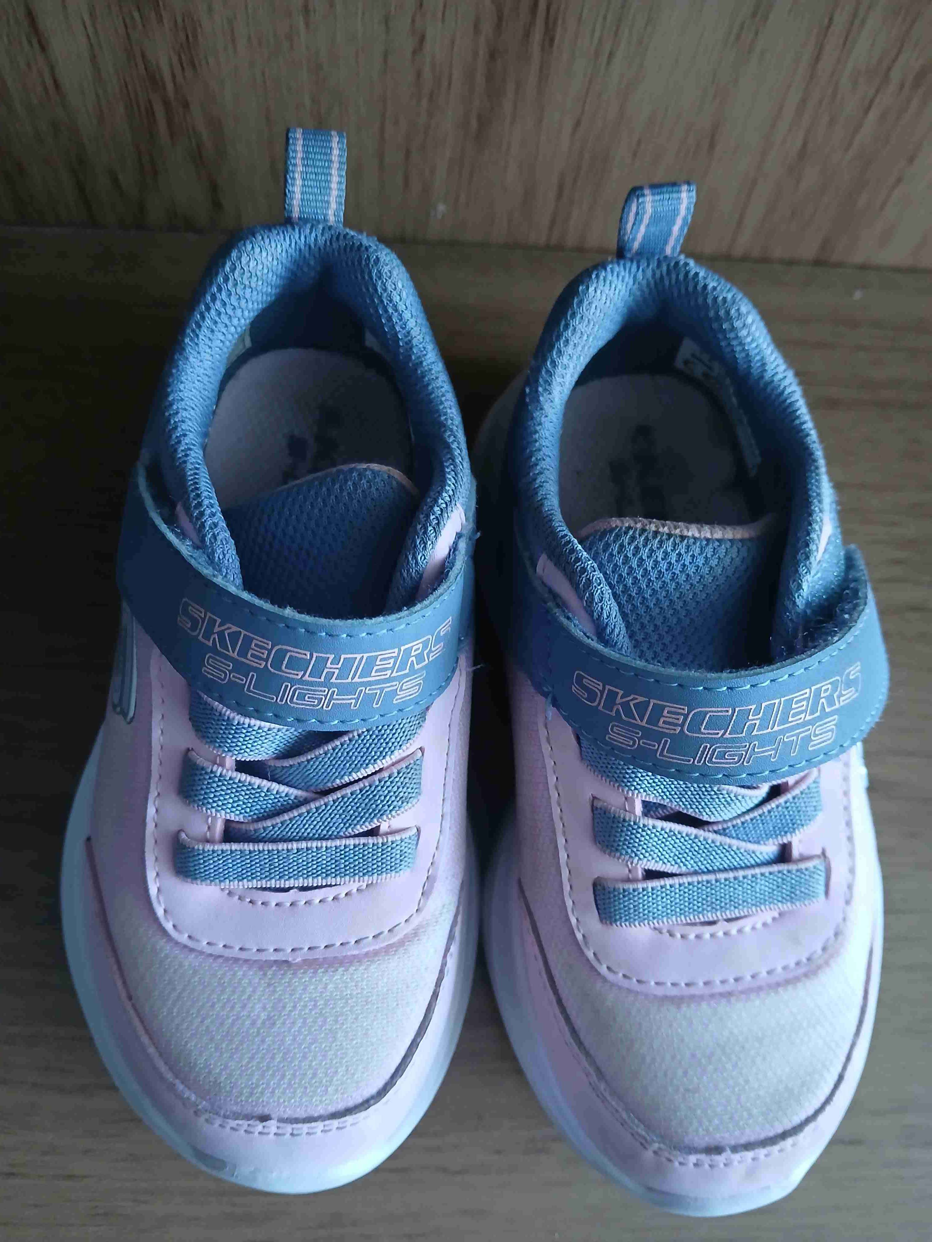 Zapatillas Skechers para niños con luces - miniatura 2