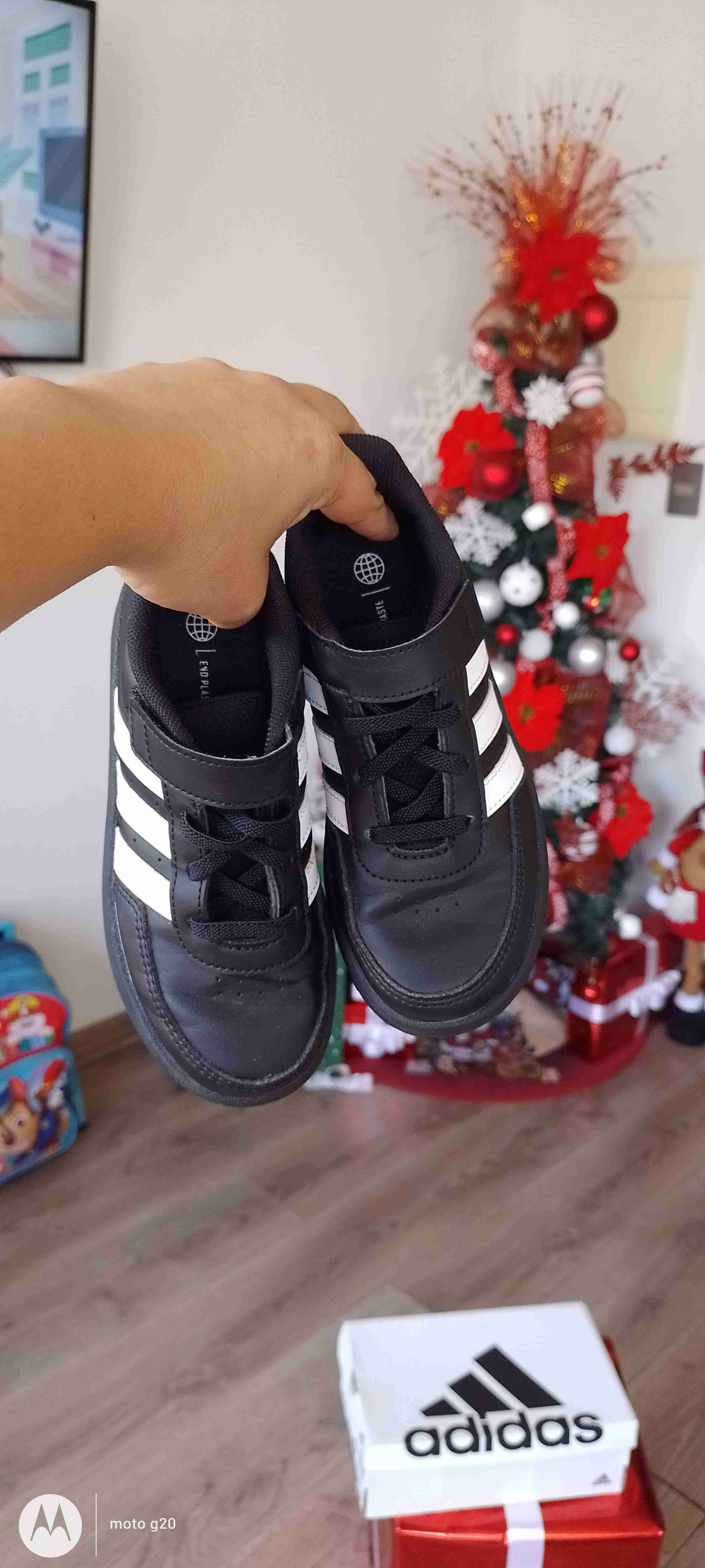 Zapatillas negras deportivas - miniatura 3