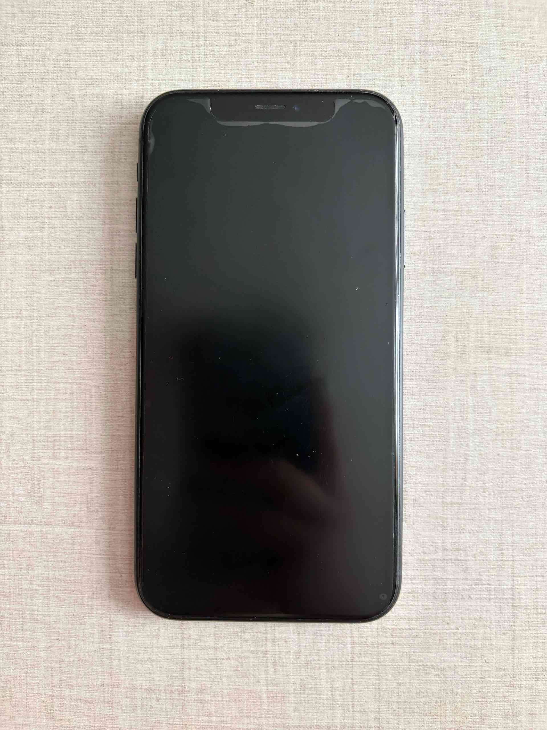 iPhone XR 64gb con funda - miniatura 5