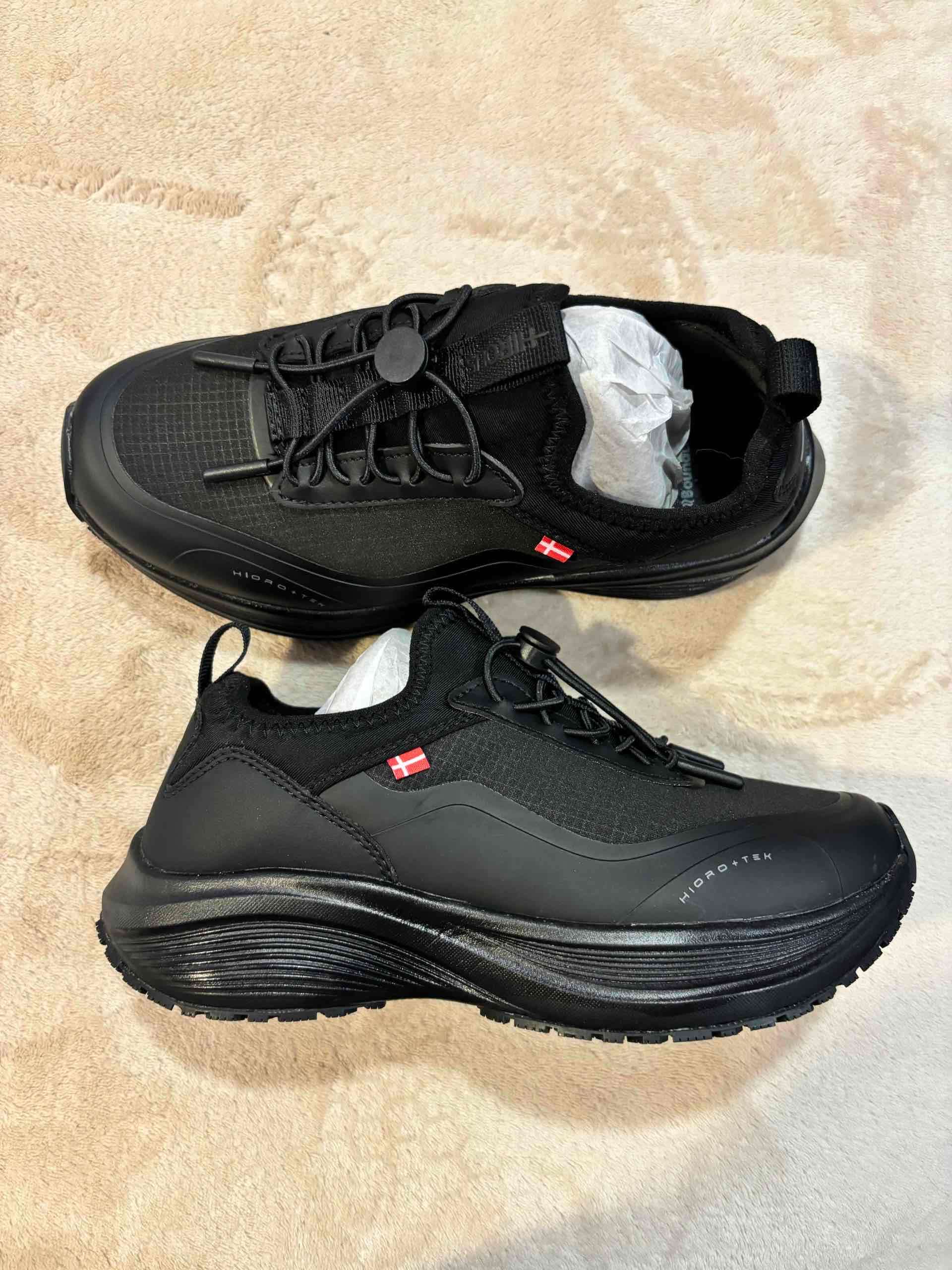 Zapatillas Hirous negras - miniatura 1