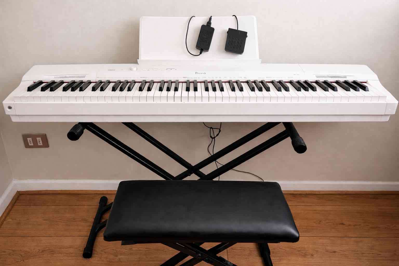 Piano digital Casio Privia PX-160 - miniatura 1