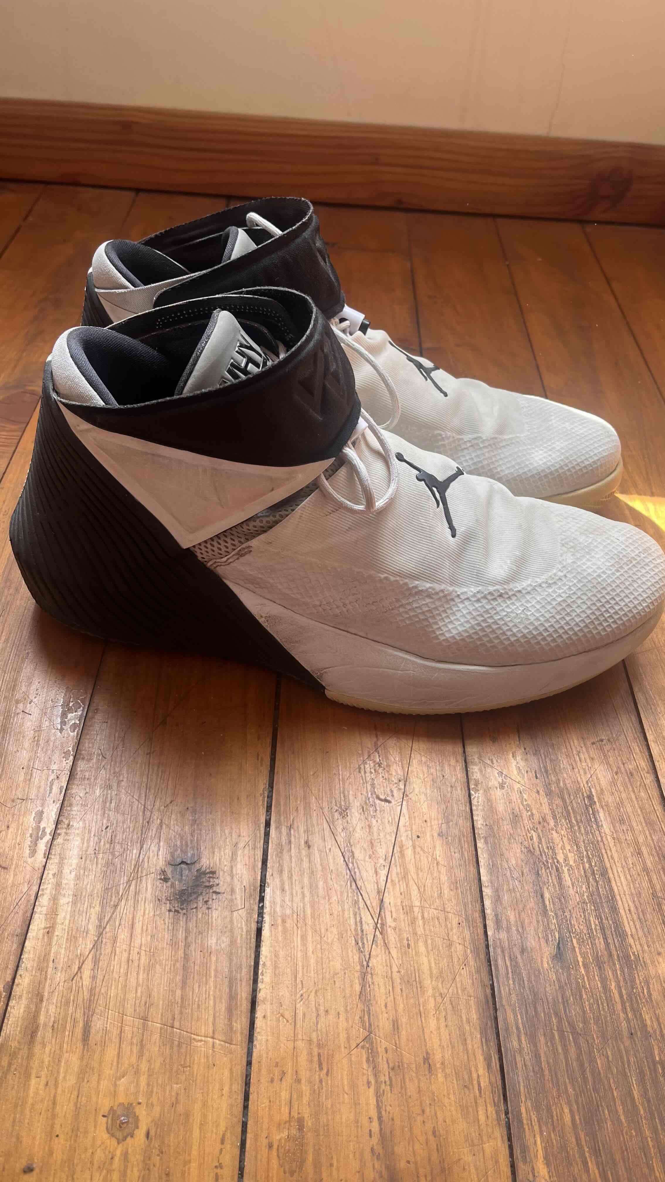 Zapatillas de Basketball  Jordan Why Not. - miniatura 2