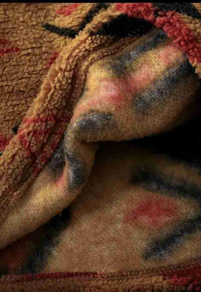 Sweater polar con estampado étnico - miniatura 6