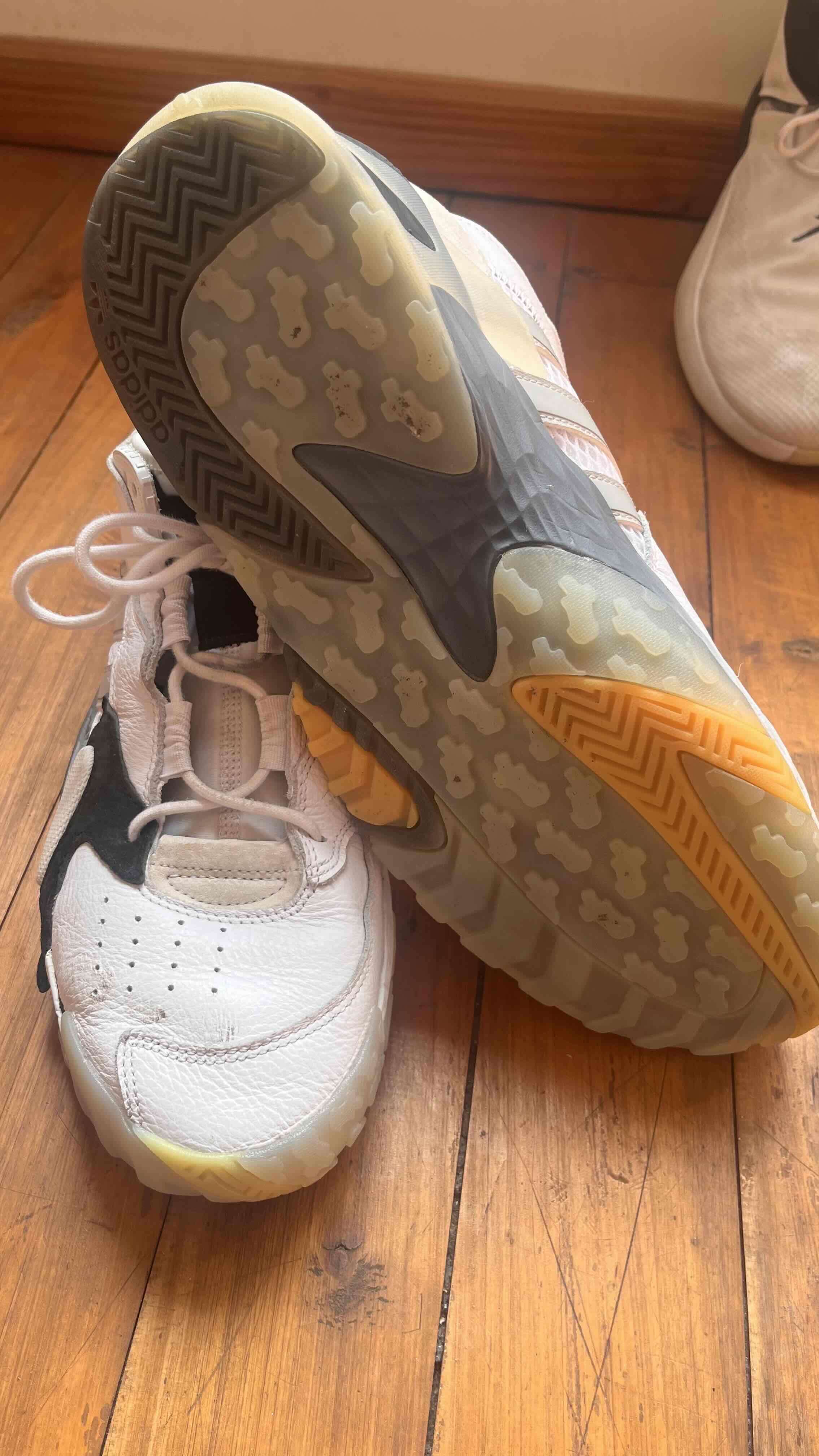 Zapatillas Basketball Adidas - 4