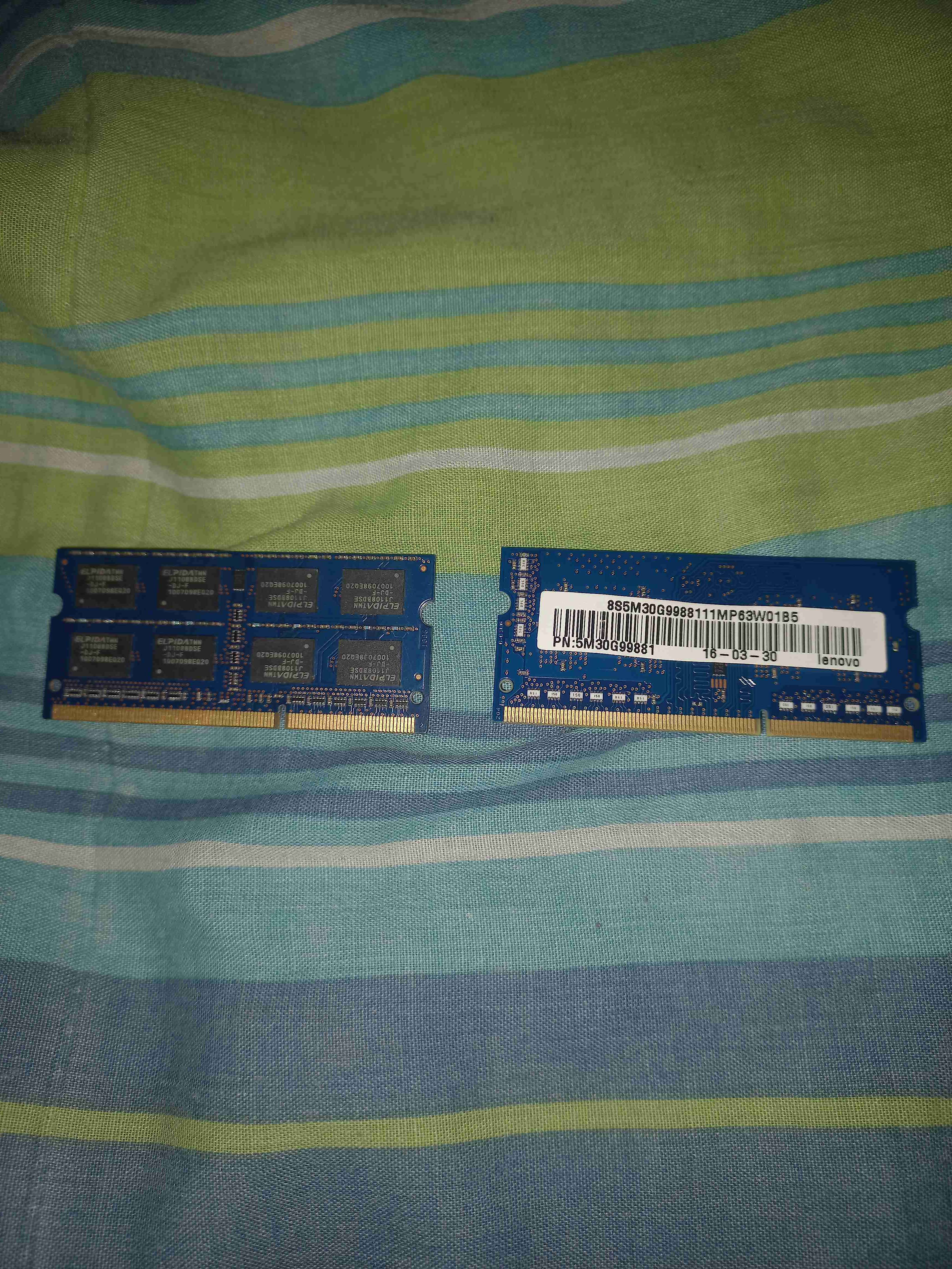 Memoria RAM 2GB DDR3 para laptop - miniatura 2