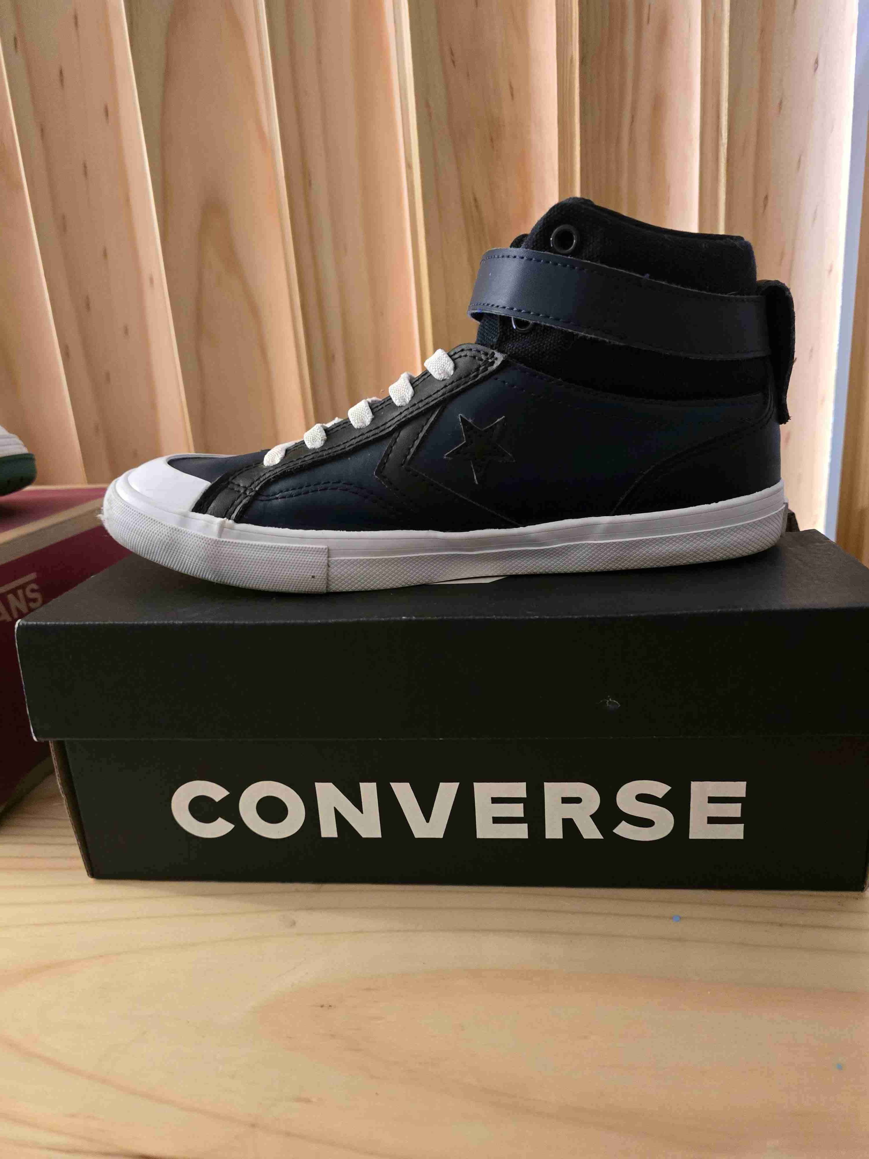 Zapatillas altas Converse negras - miniatura 1