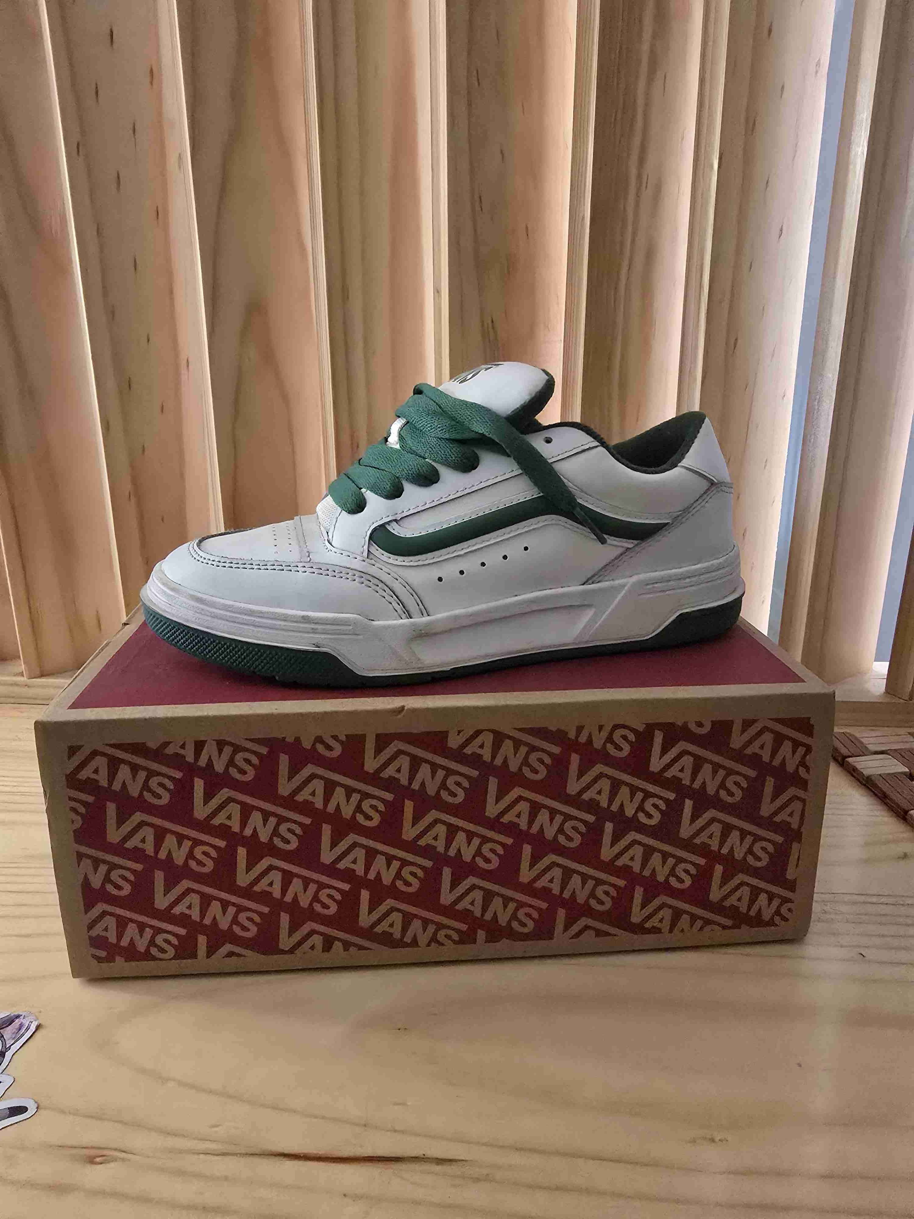 Zapatillas Vans blancas y verdes - miniatura 1