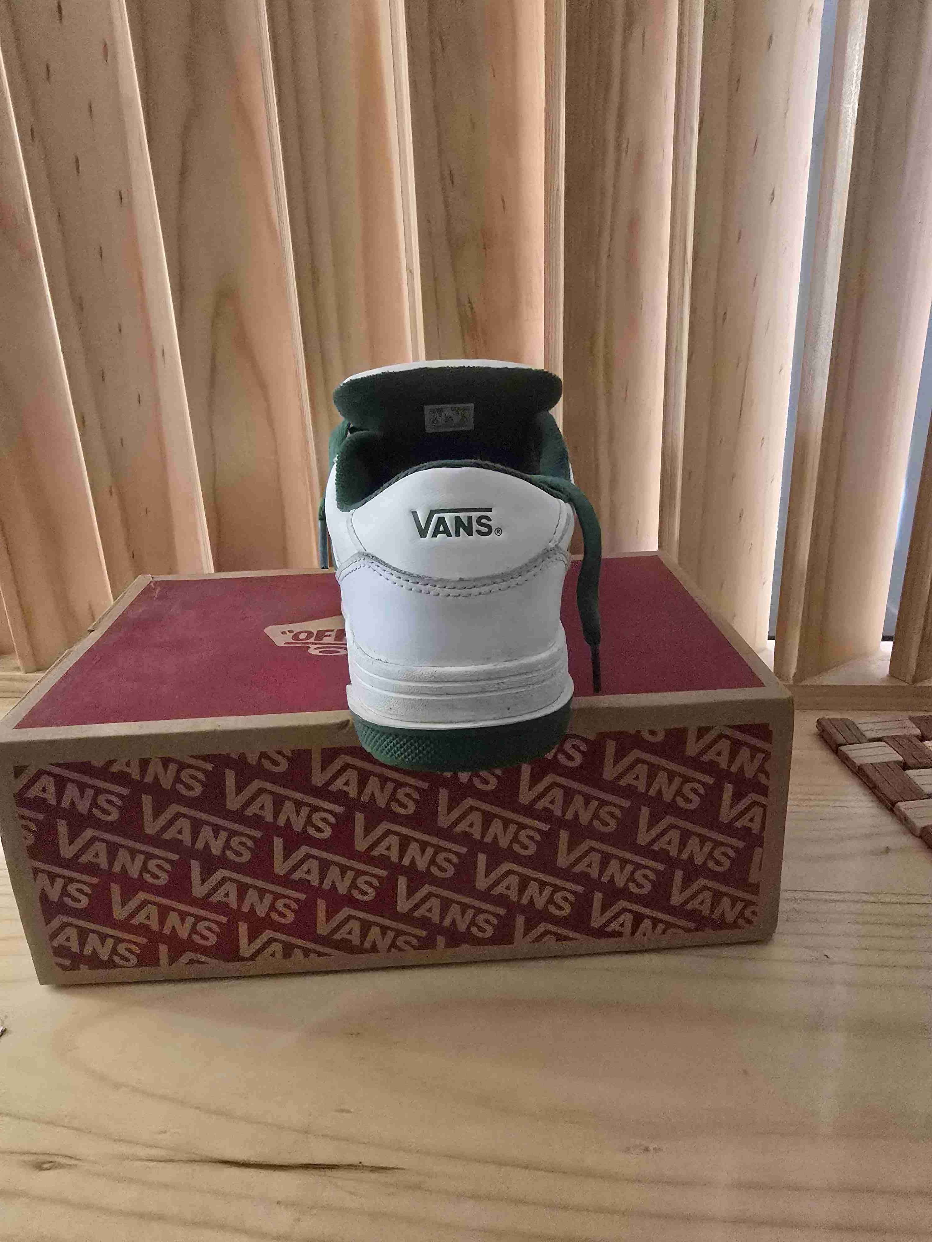 Zapatillas Vans blancas y verdes - miniatura 3