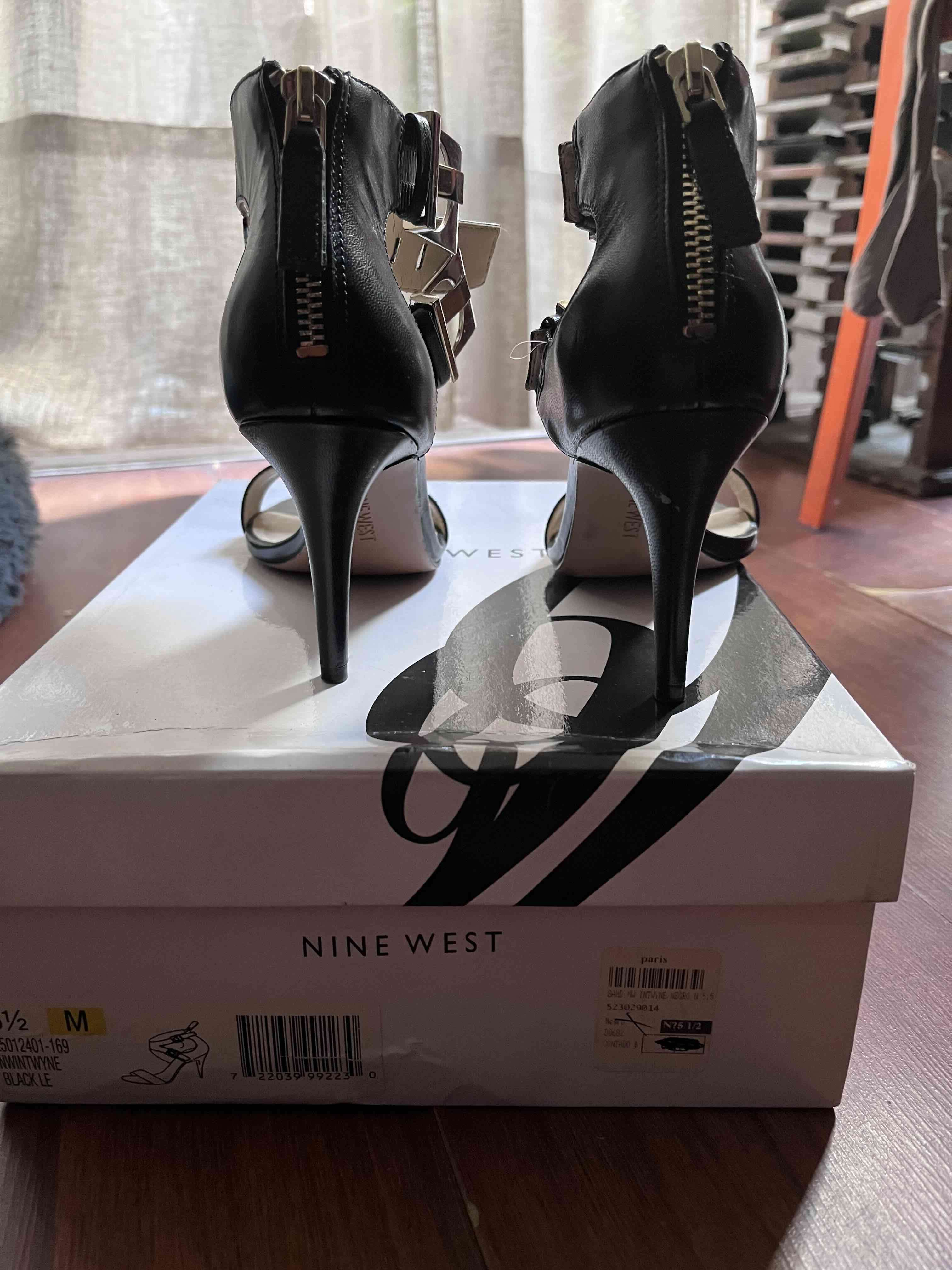 Tacones negros Nine West - miniatura 2