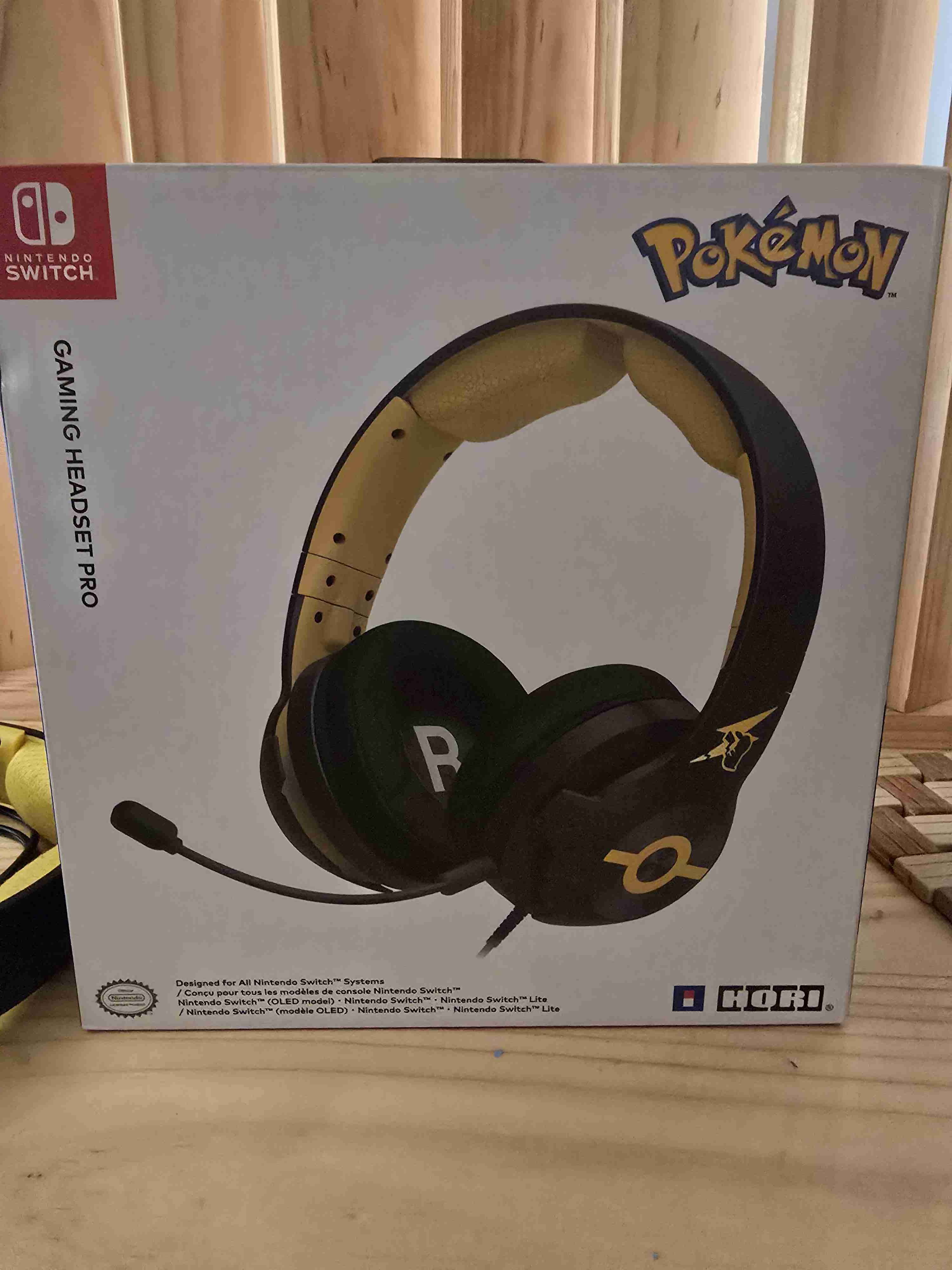 Auriculares Gaming Pokémon Switch - miniatura 1