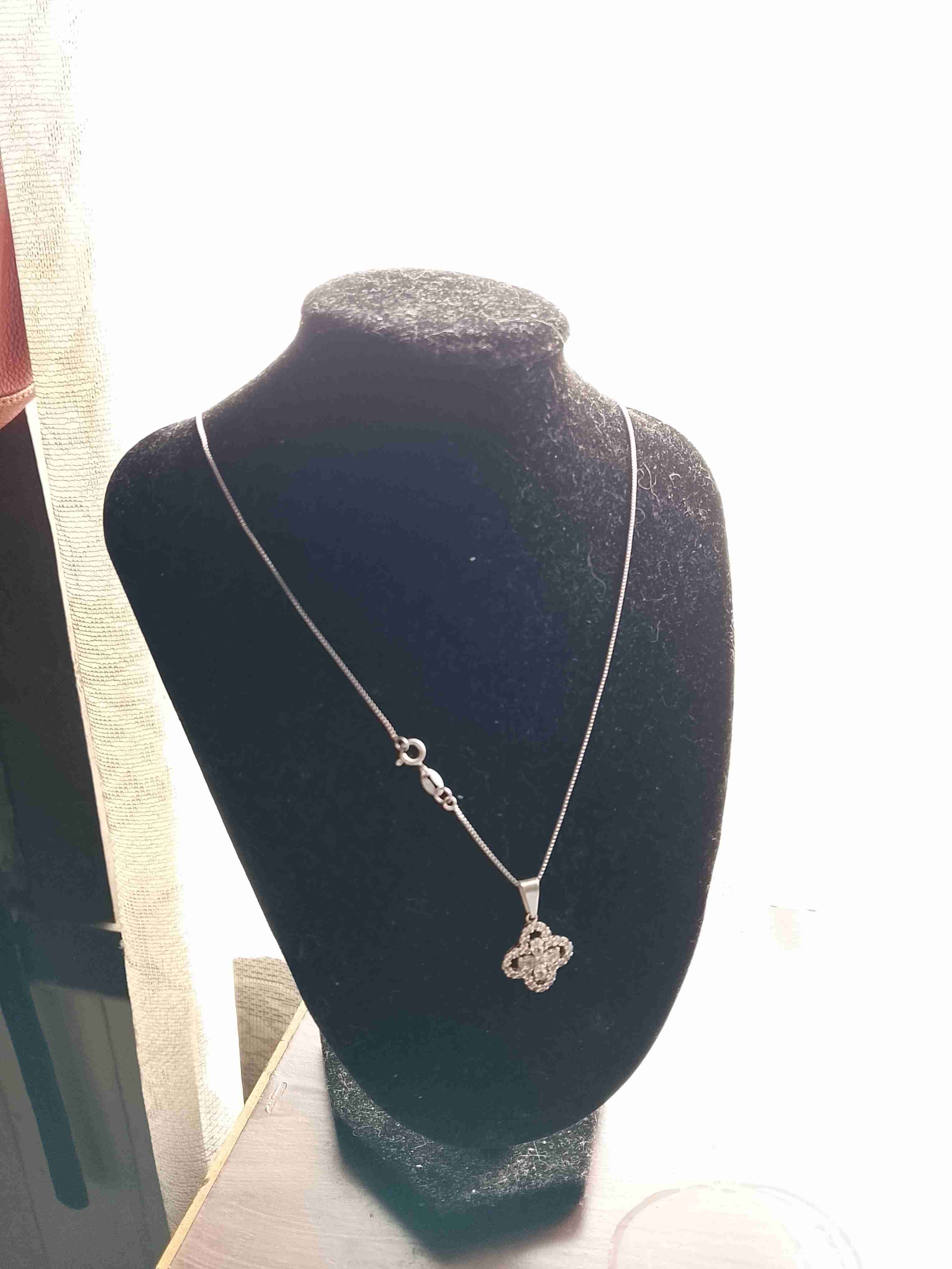 Collar de plata con dije floral - miniatura 3