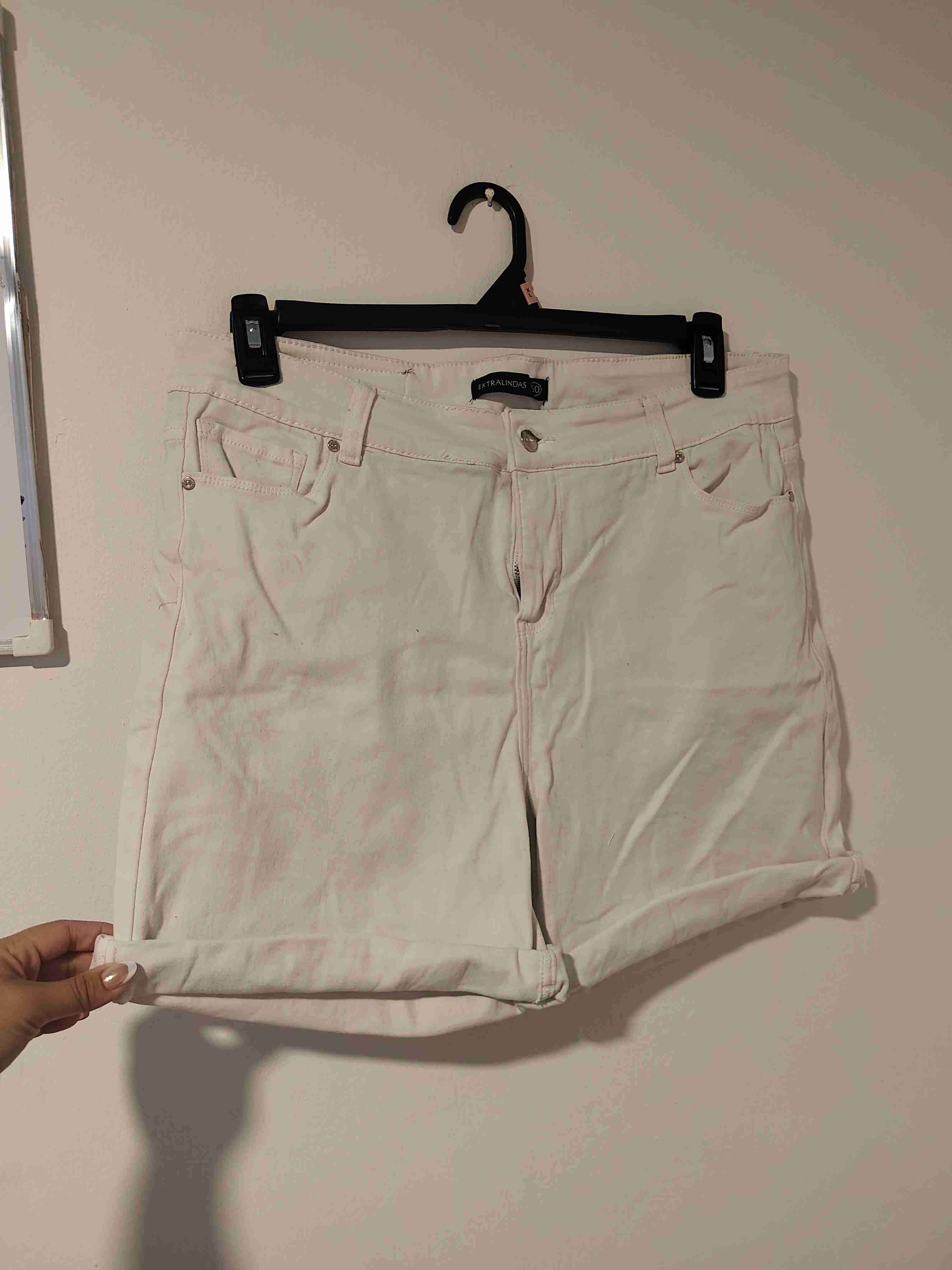 Shorts de mezclilla blancos - 1