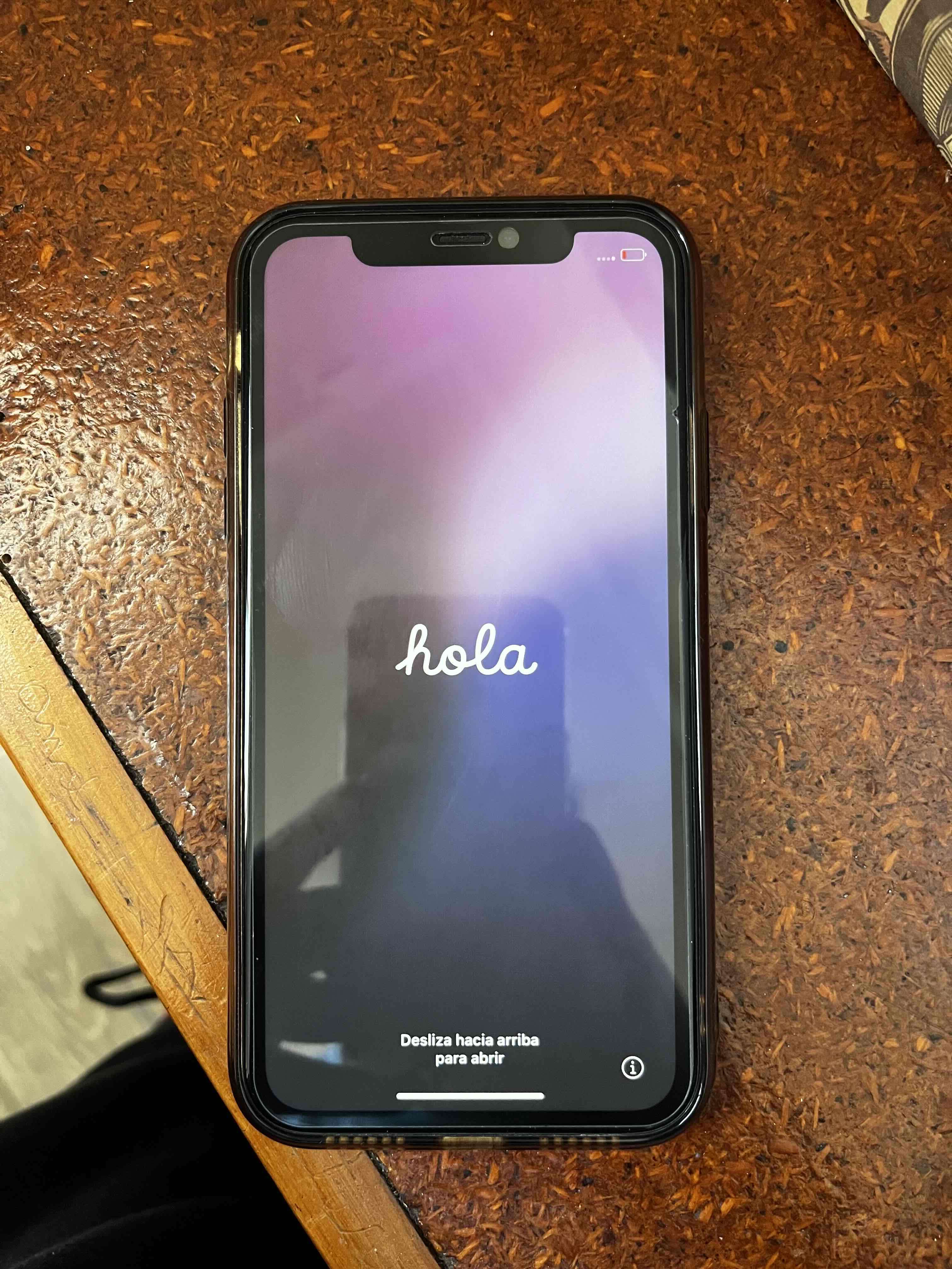 iPhone 11 en perfecto estado - 1