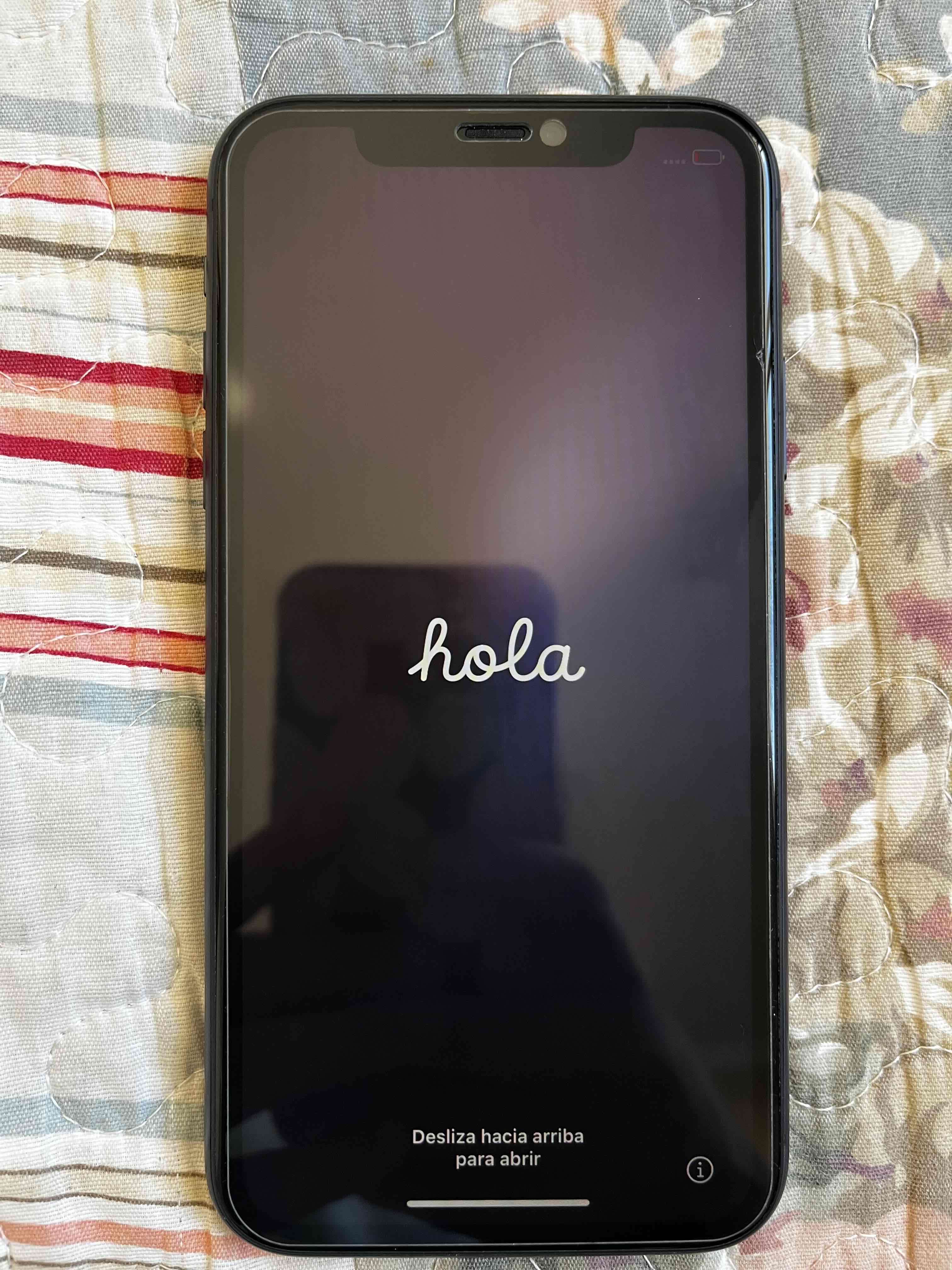 iPhone 11 en perfecto estado - 2