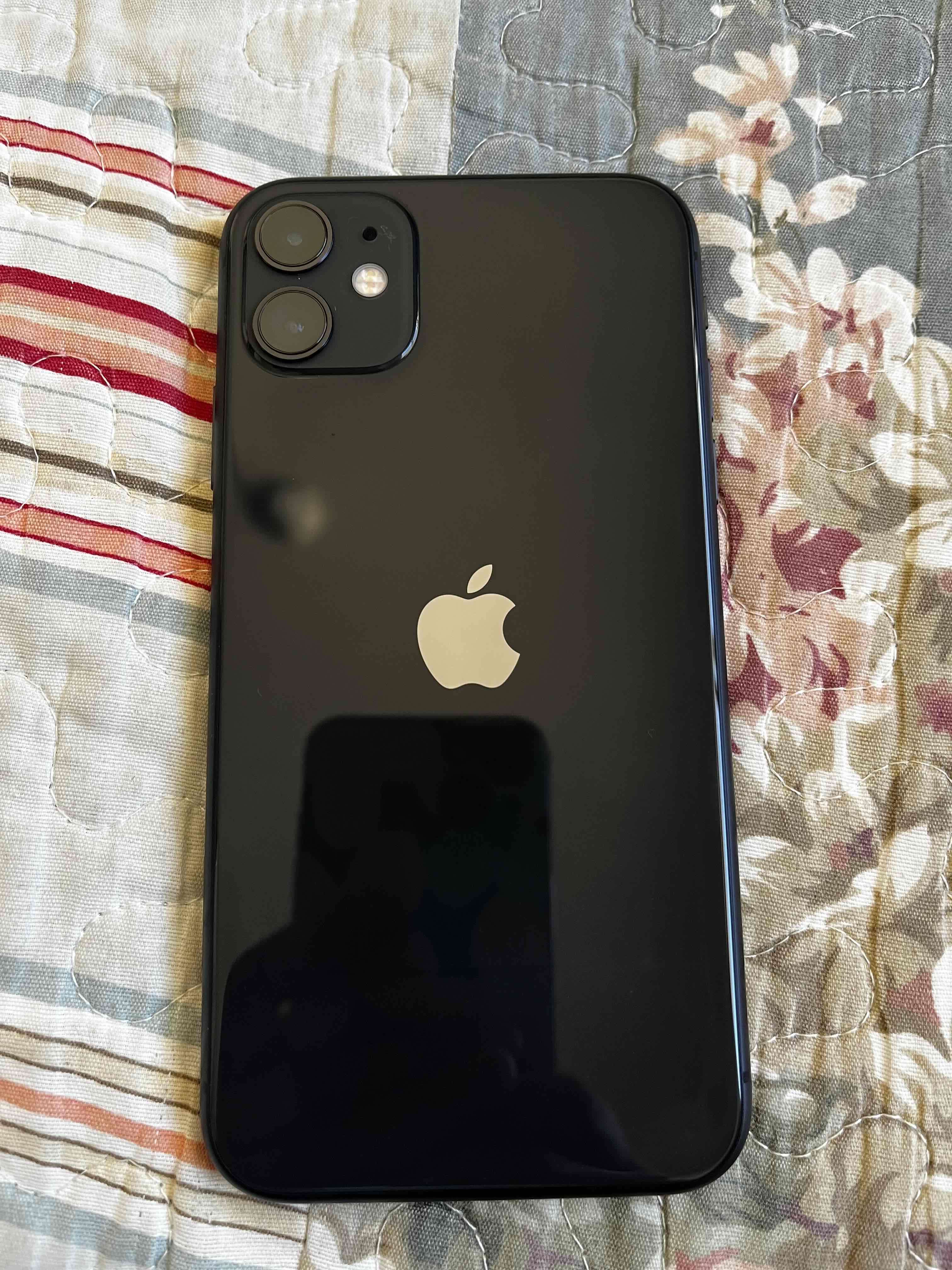 iPhone 11 en perfecto estado - 5