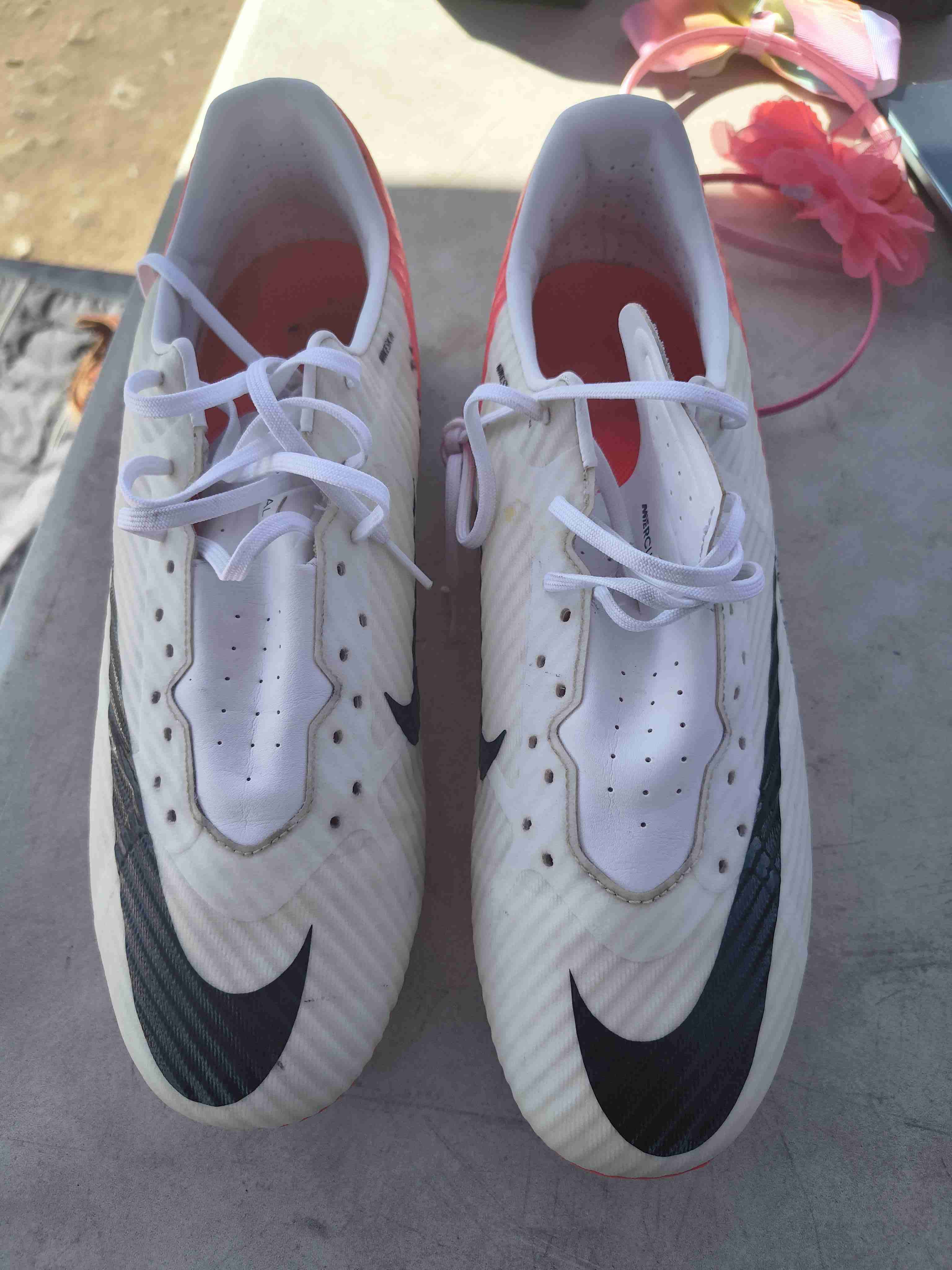 Zapatillas deportivas blancas Nike - miniatura 1