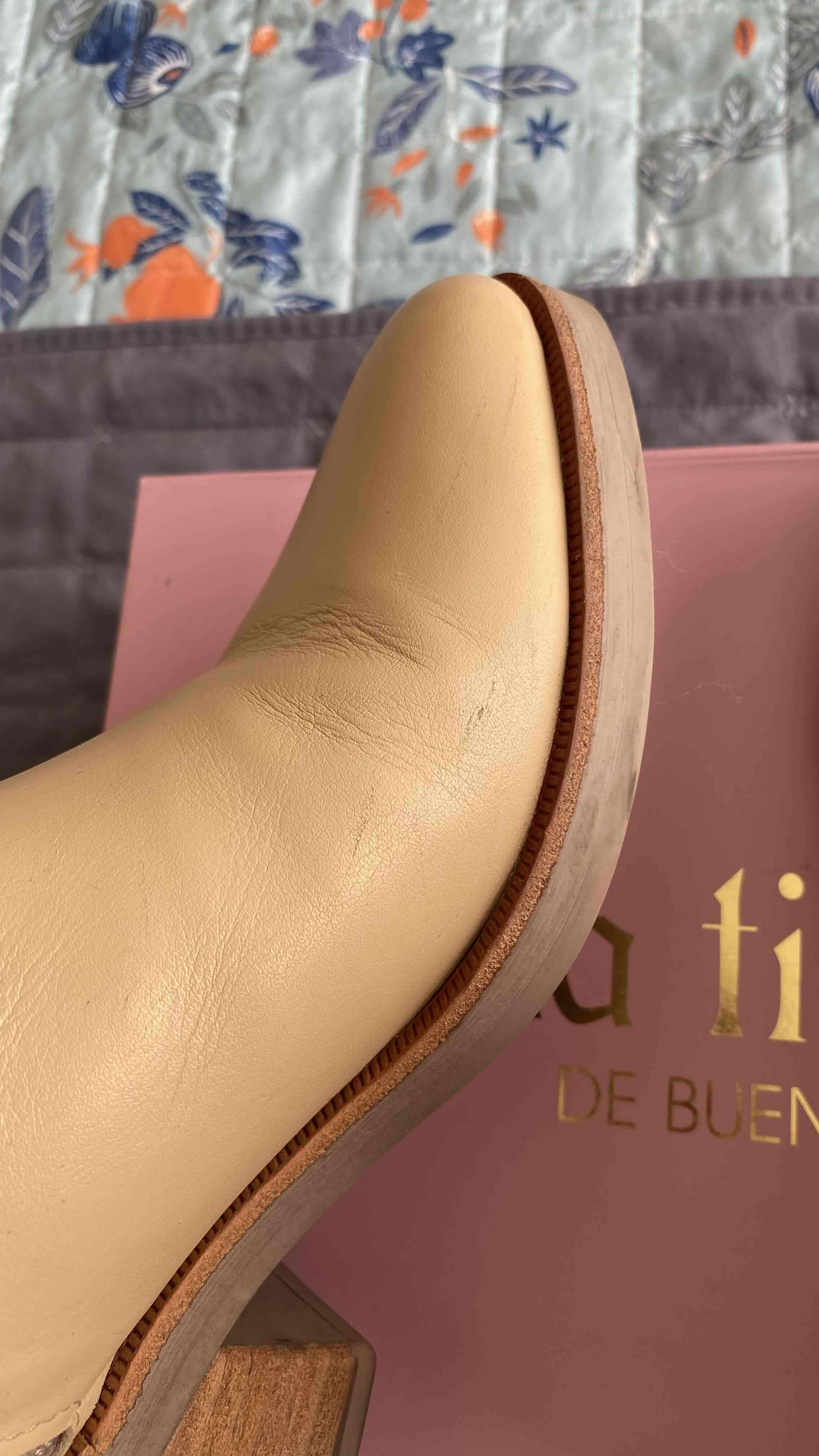 Botines La tienda de Buenos Aires, beige con tacón - miniatura 6