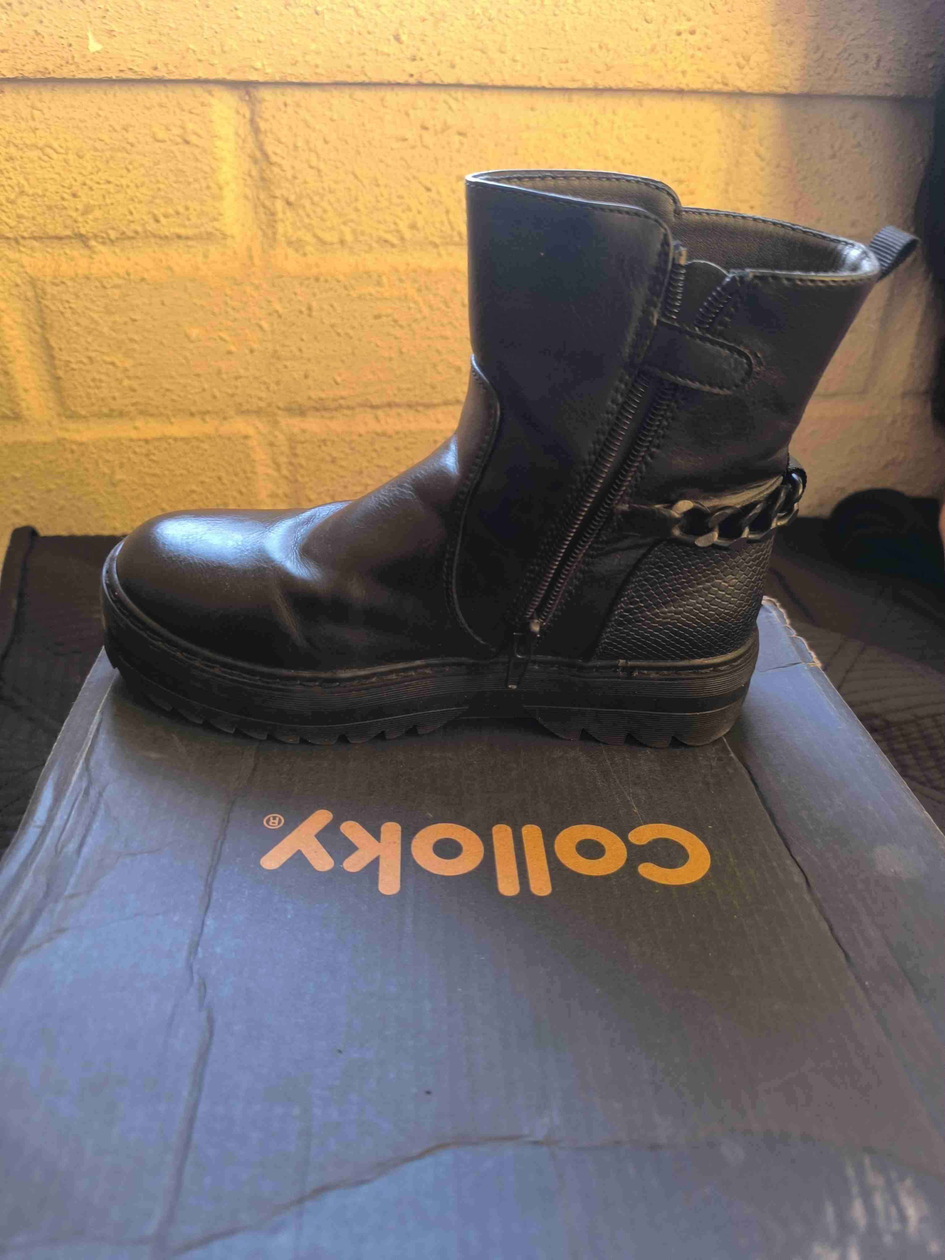 Botines negro con cadena n°34 - miniatura 2