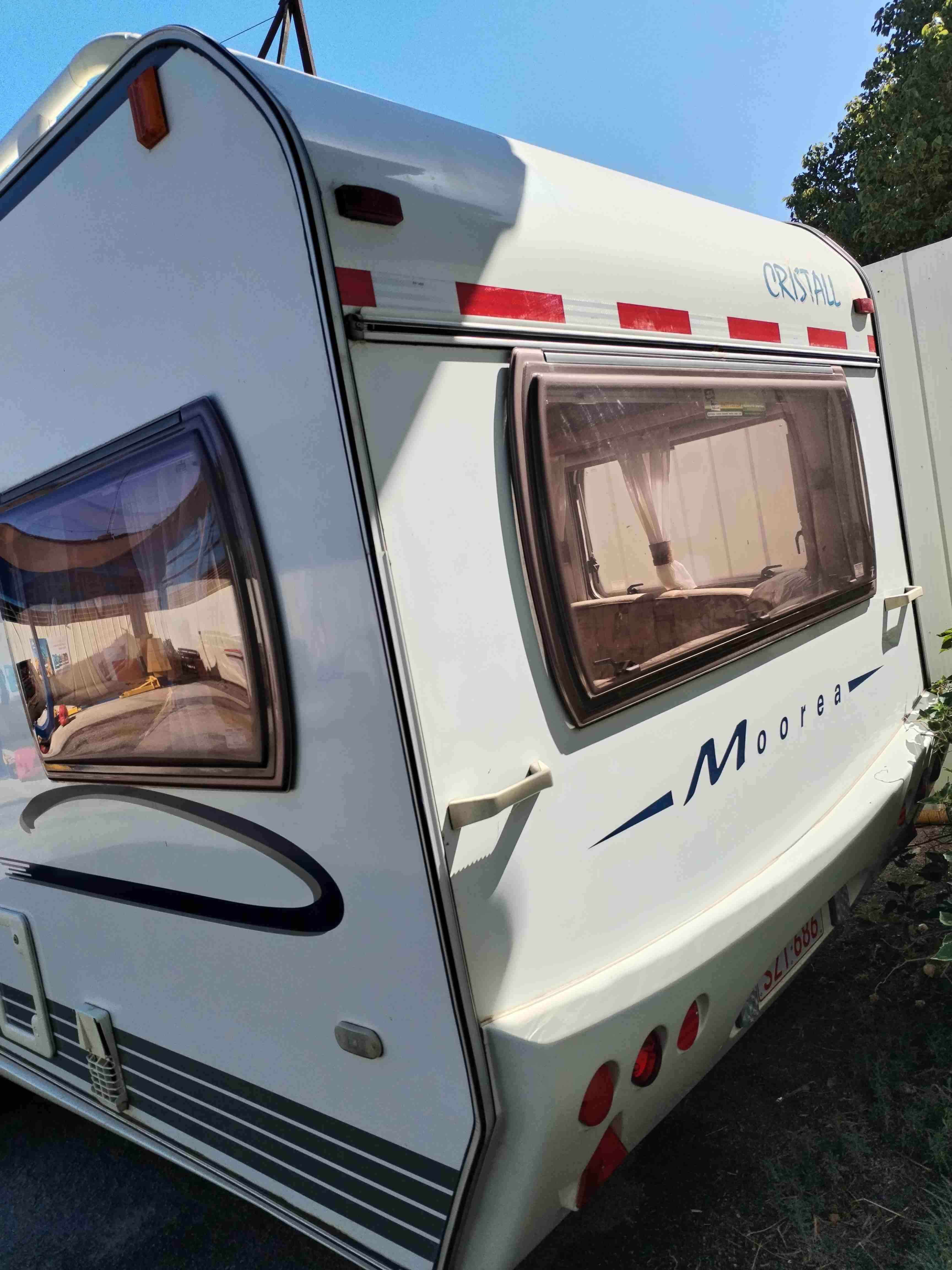 Casa rodante en buen estado - miniatura 6