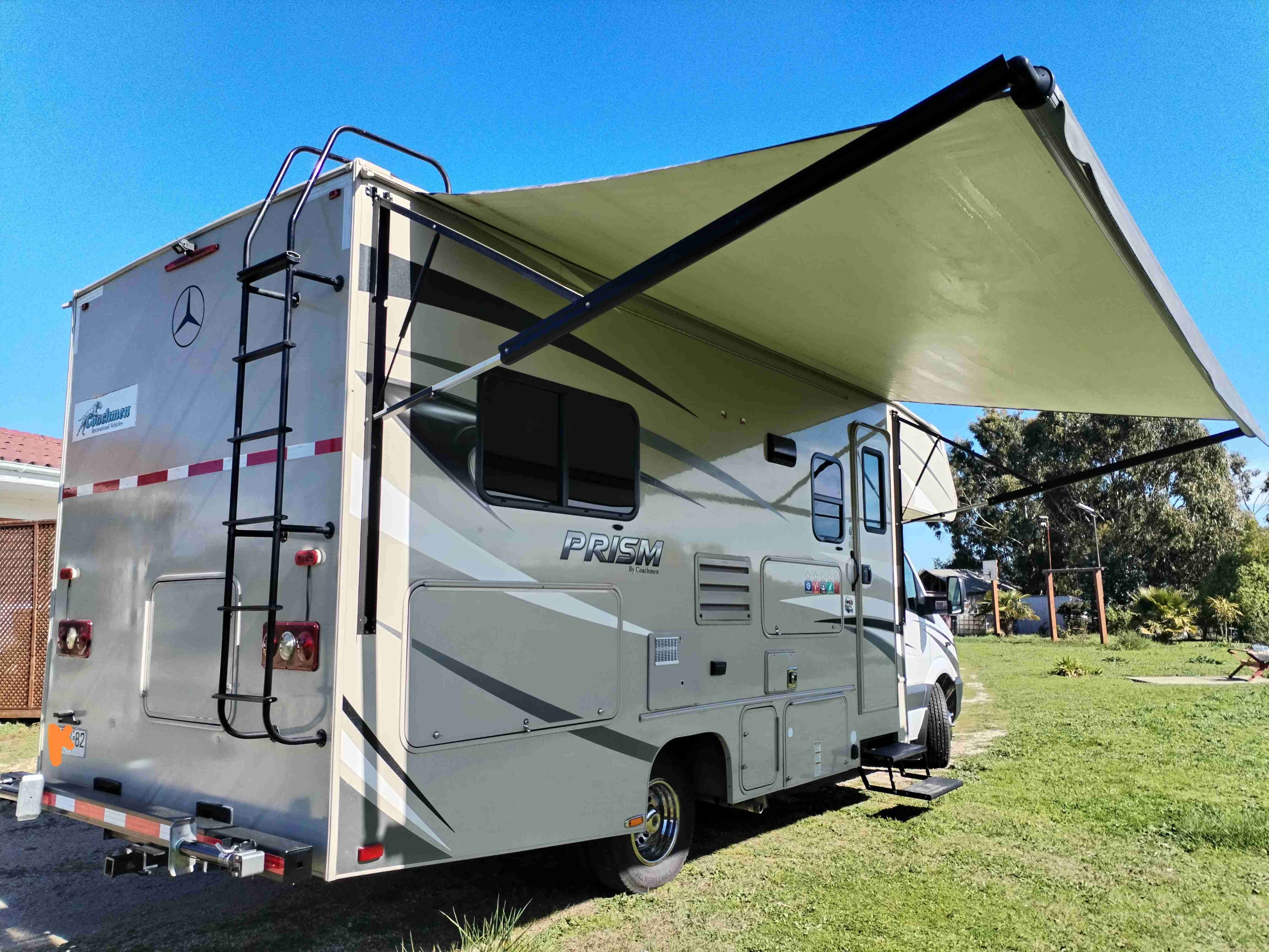 Motorhome Prism Mercedes-Benz - miniatura 3