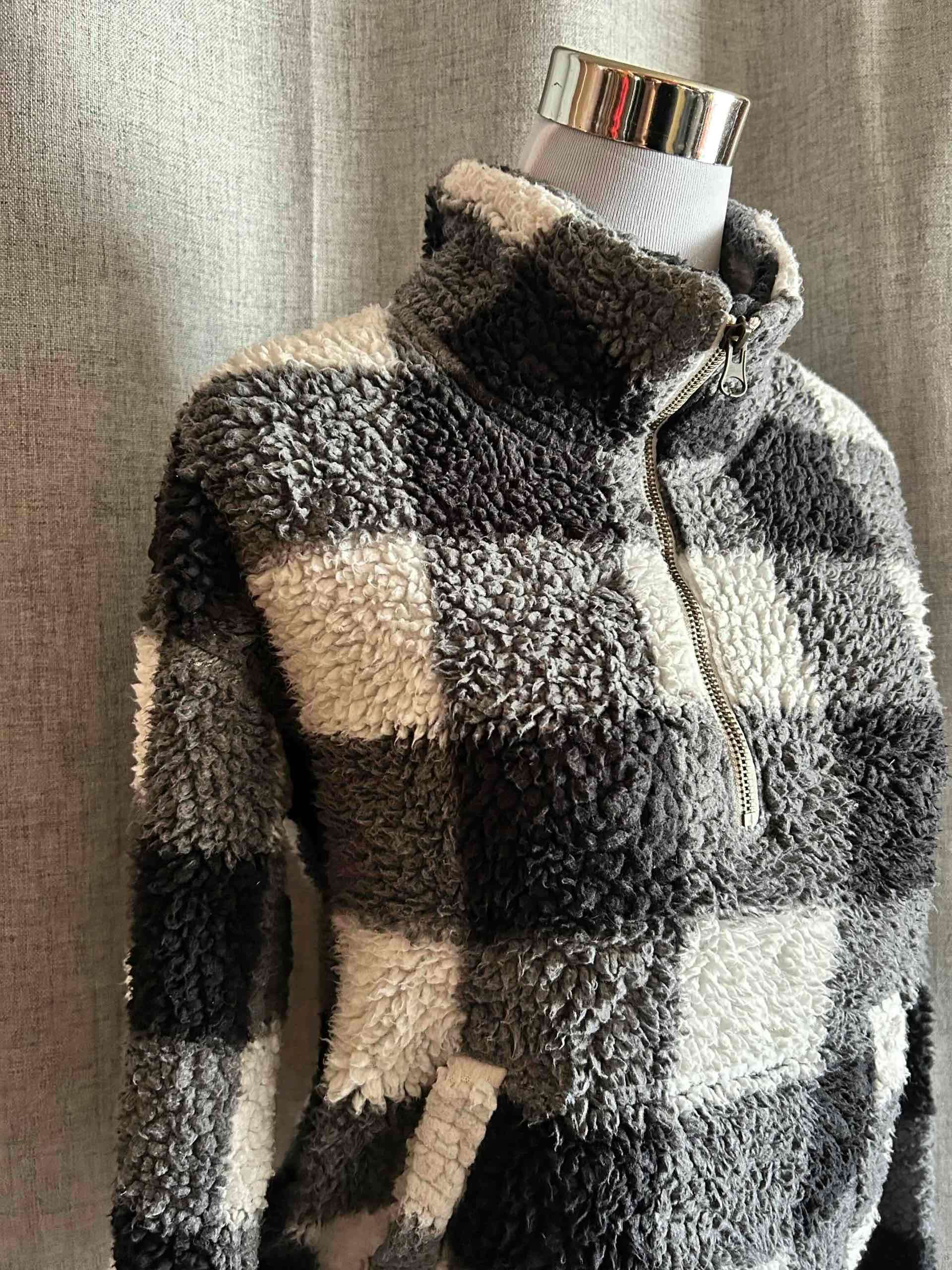 Polar mujer hermoso - 2