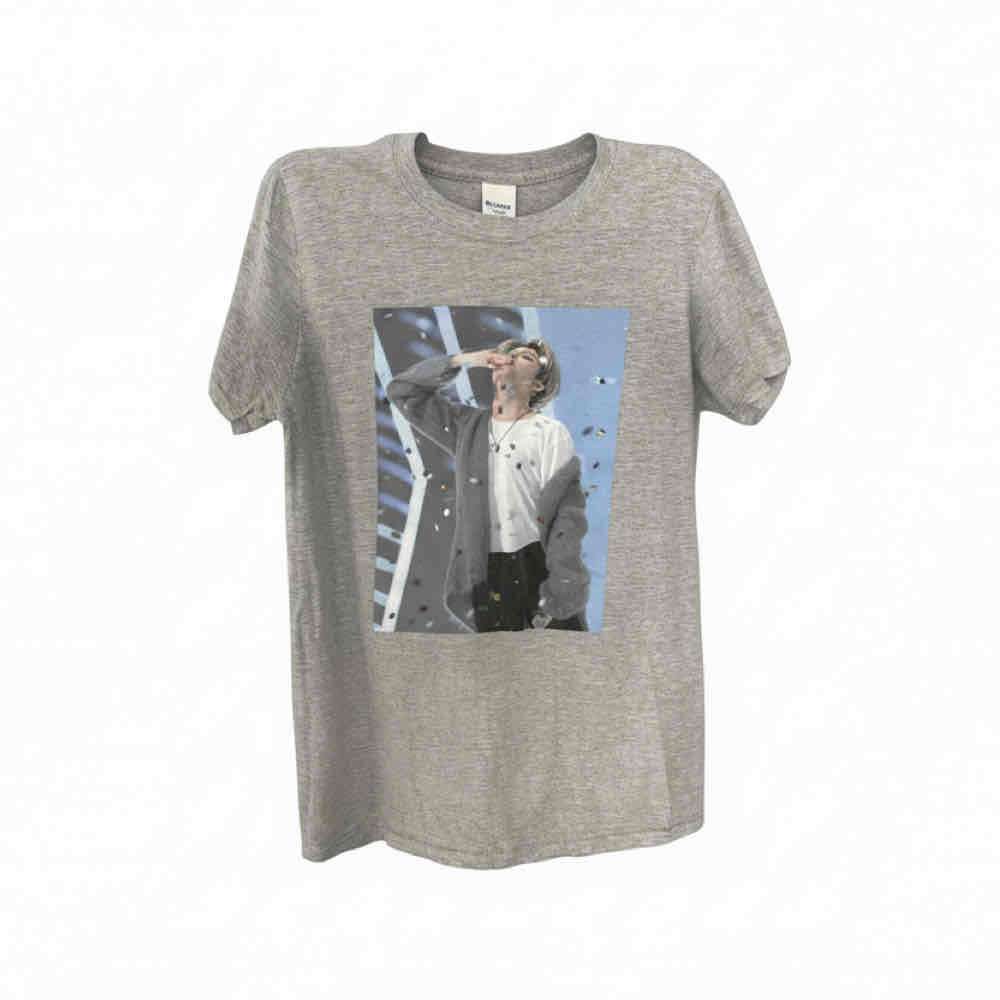 Camiseta Gris Estampada Jimin Bts Kpop Talla S - miniatura 1