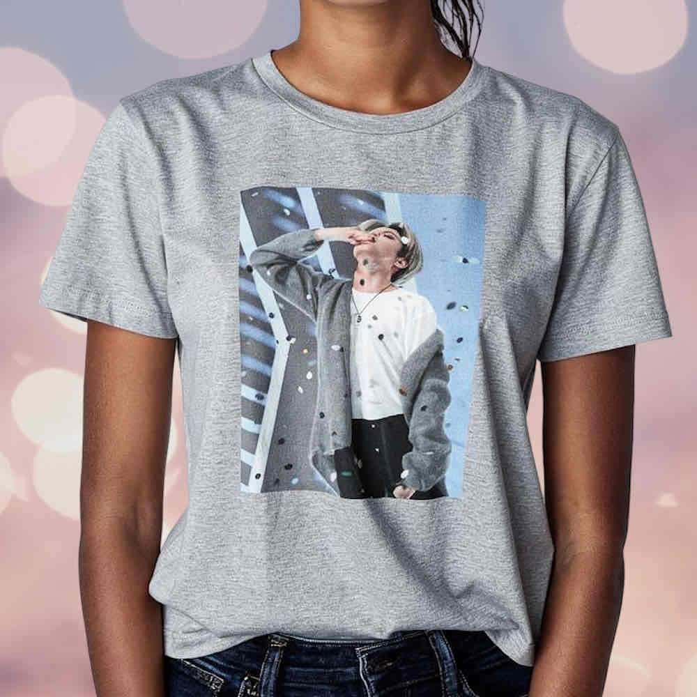Camiseta Gris Estampada Jimin Bts Kpop Talla S - miniatura 2