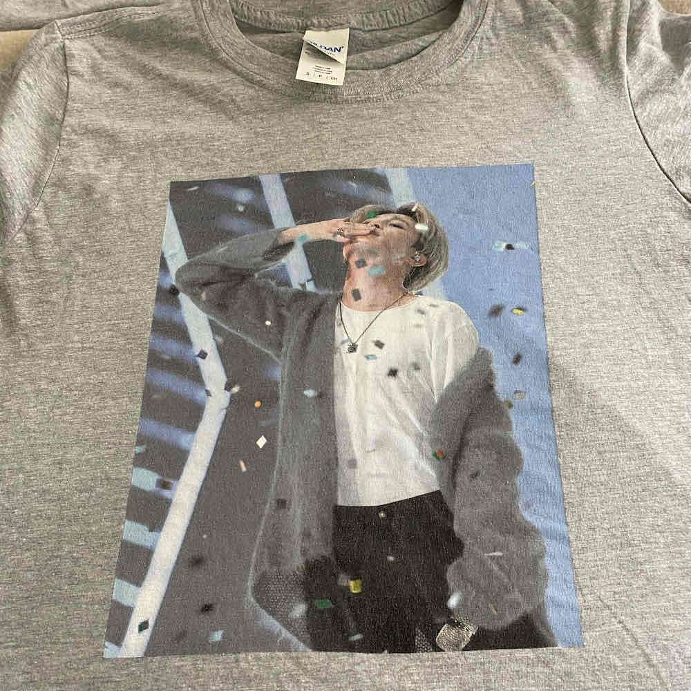 Camiseta Gris Estampada Jimin Bts Kpop Talla S - miniatura 5