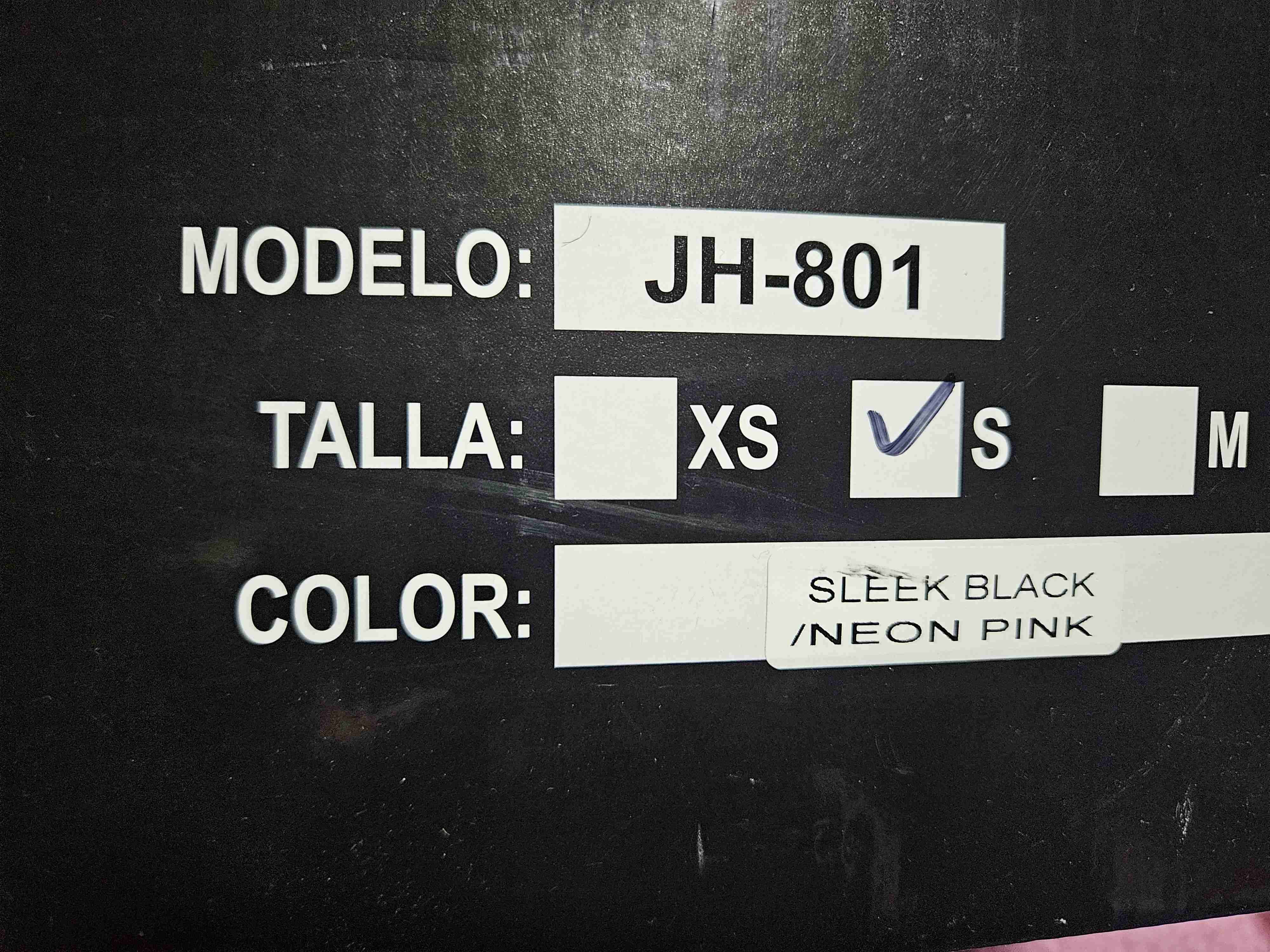 Casco de moto negro y rosa - miniatura 5