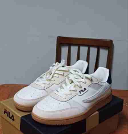 Zapatillas Fila blancas - miniatura 1