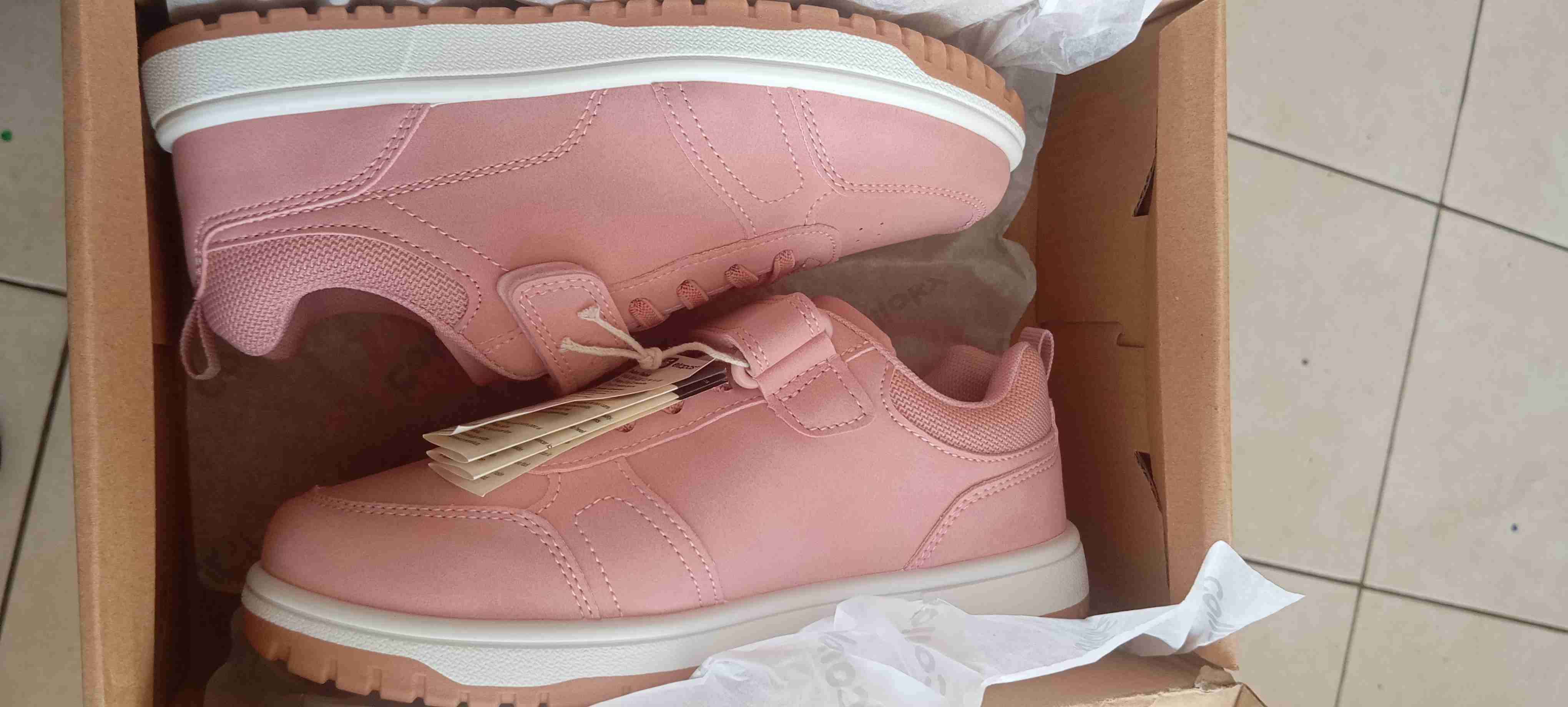 Zapatillas rosadas colloky talla 34 - miniatura 2