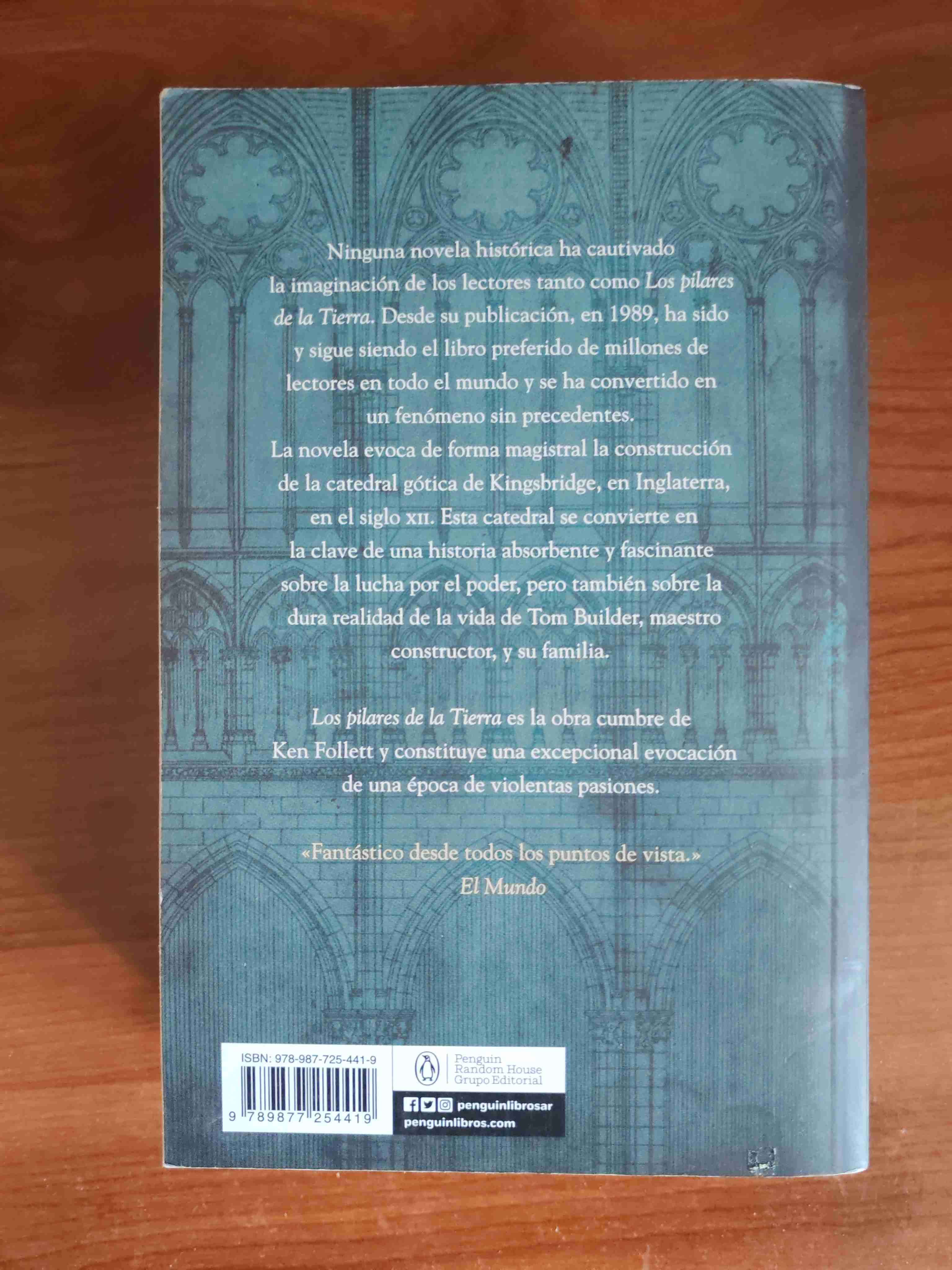 Libro 'Los Pilares de la Tierra' de Ken Follett - 2