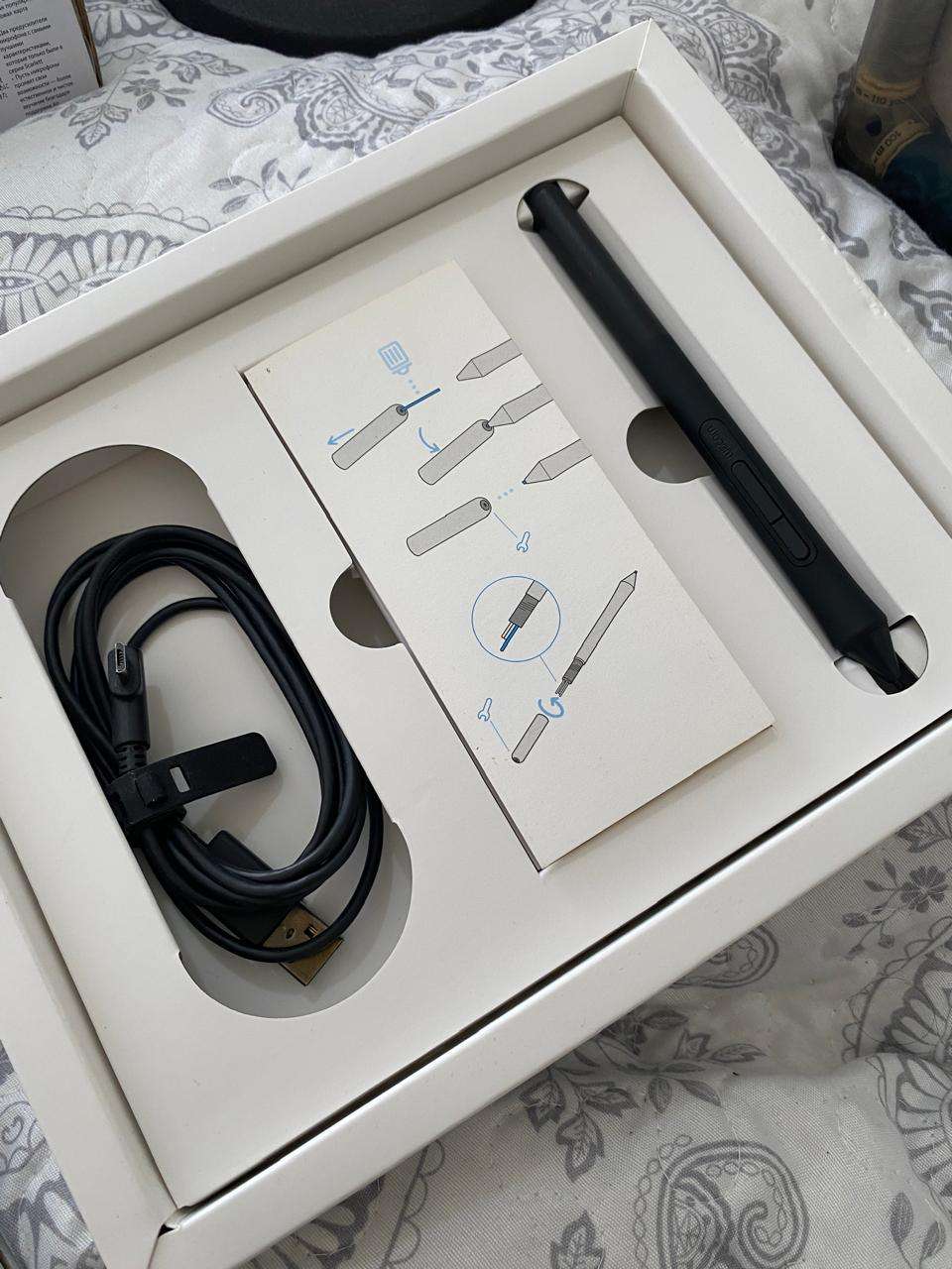 Tableta gráfica Wacom pequeña - miniatura 3