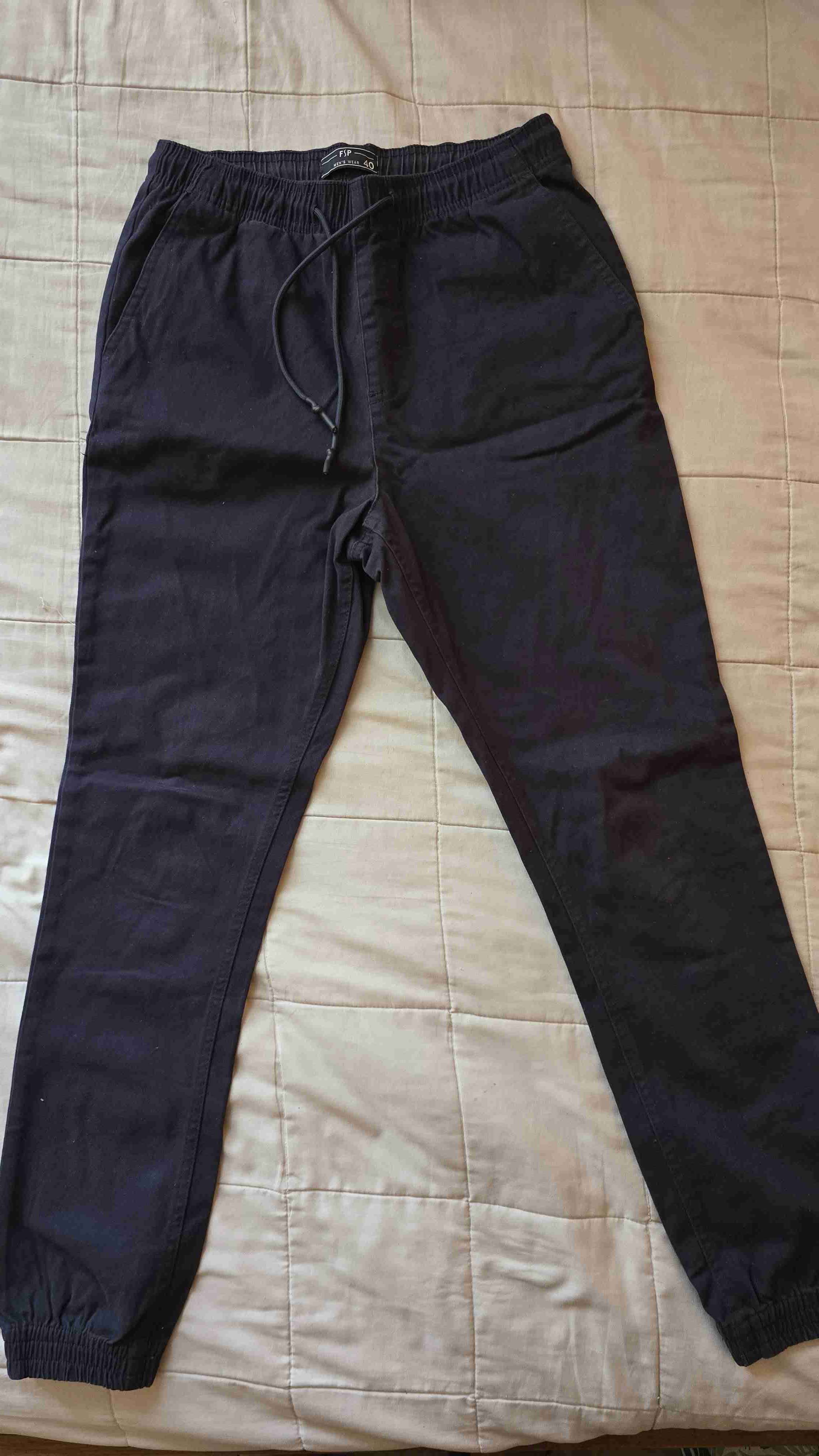 Pantalones negros con elástico Talla 40 - 1
