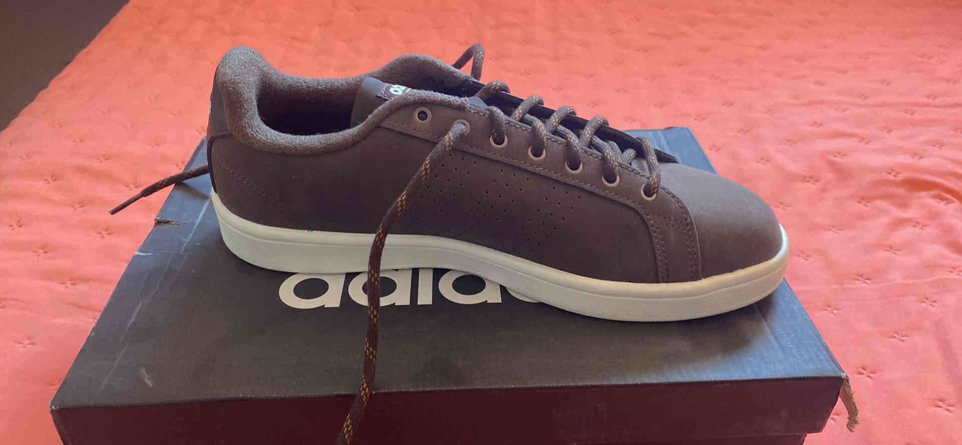 Zapatillas marrones Adidas - miniatura 3