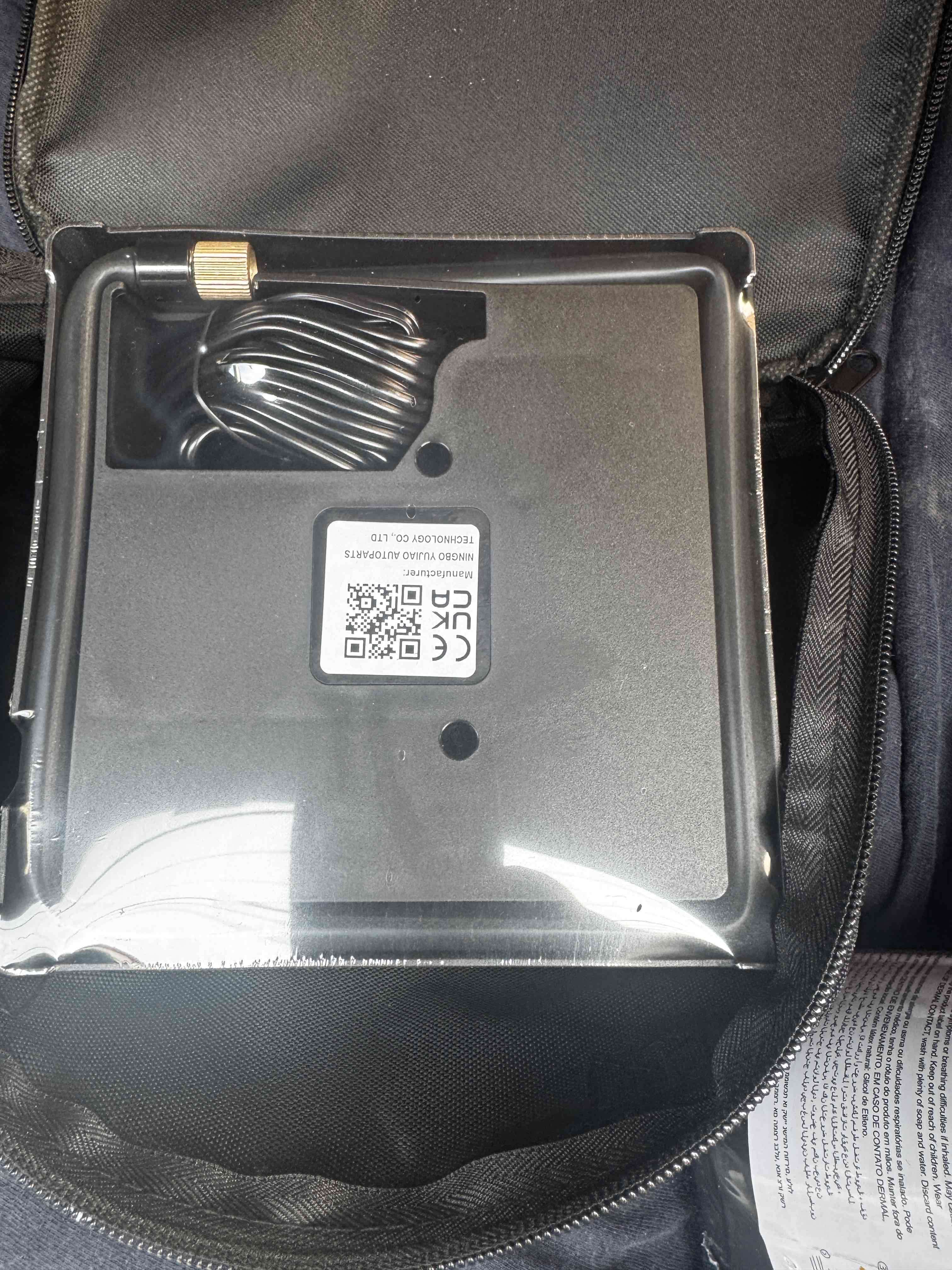 Compresor portátil para auto - miniatura 2