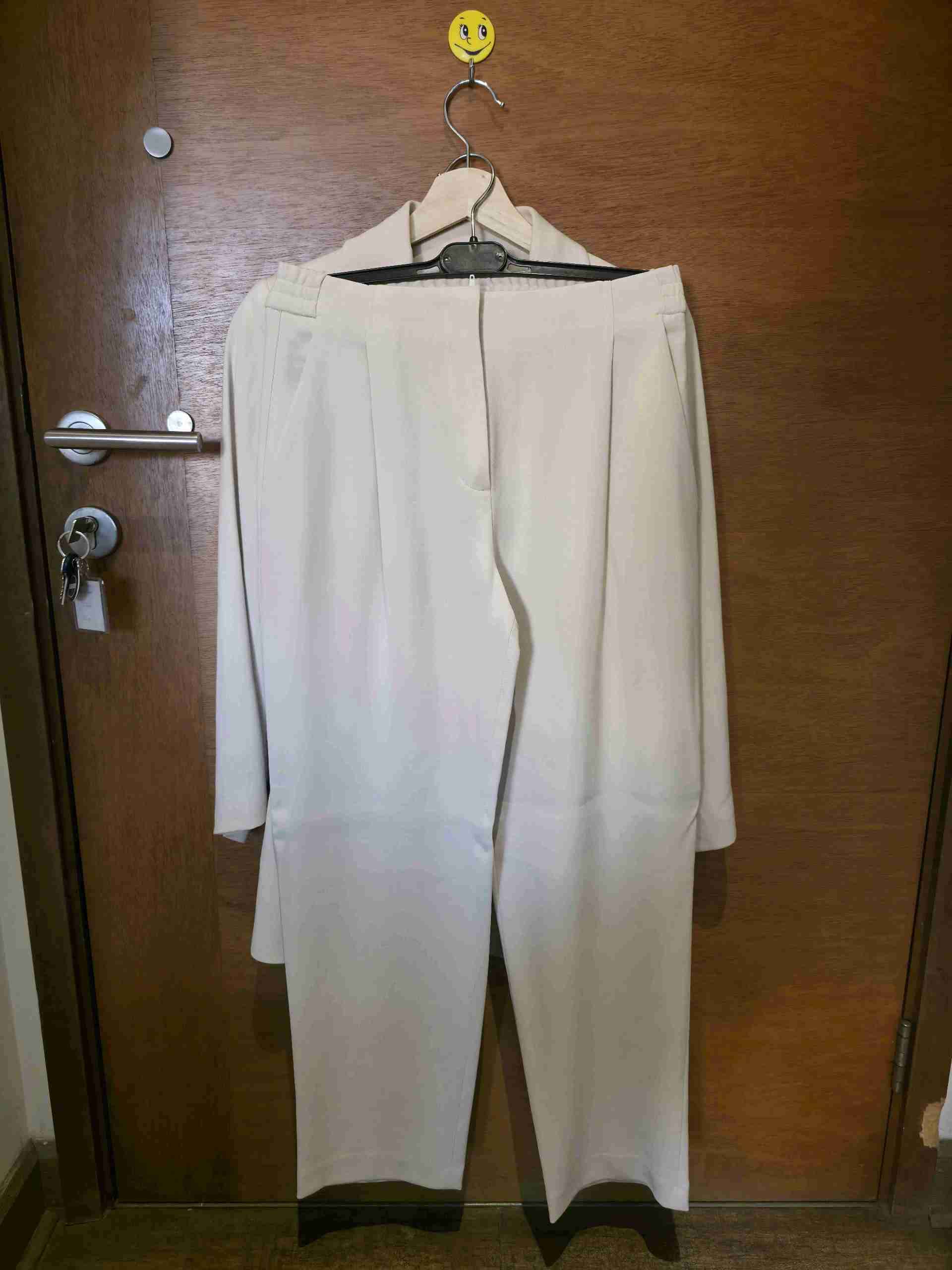 Traje de chaqueta beige Massimo Dutti - 3