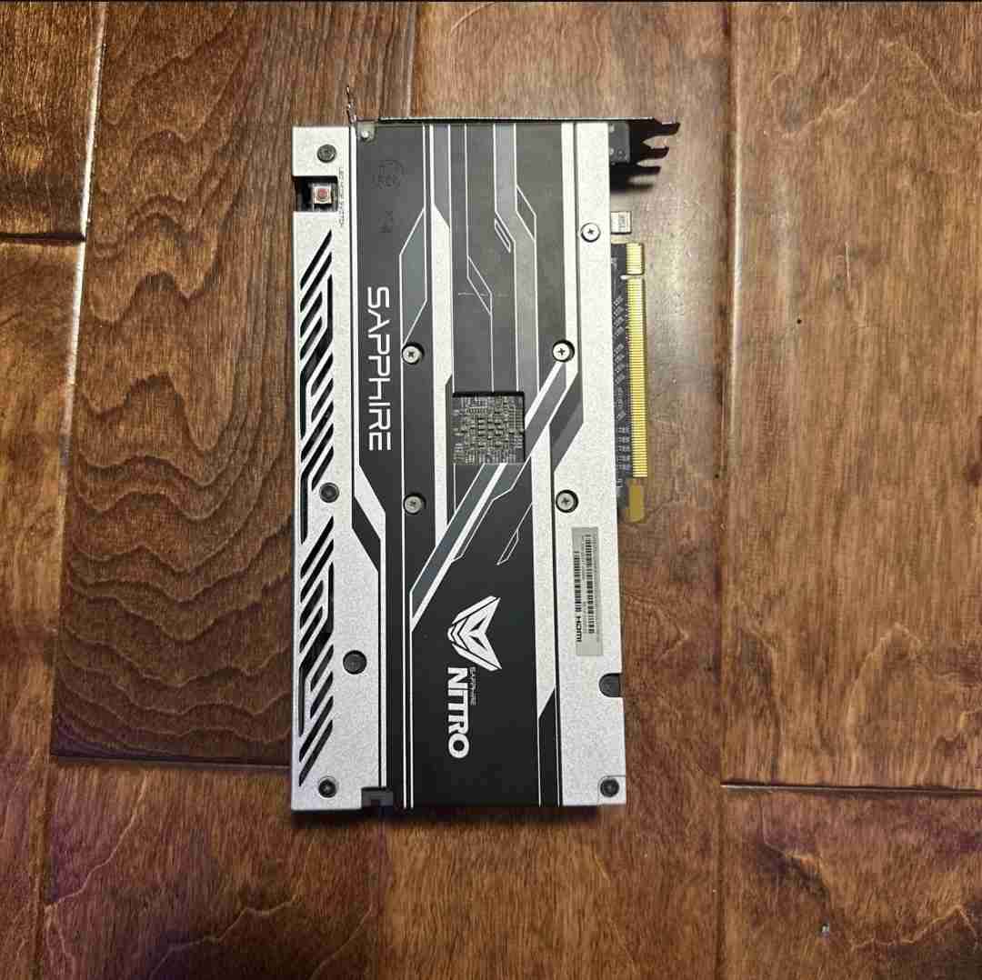 Tarjeta gráfica Nitro RX 480 - miniatura 4